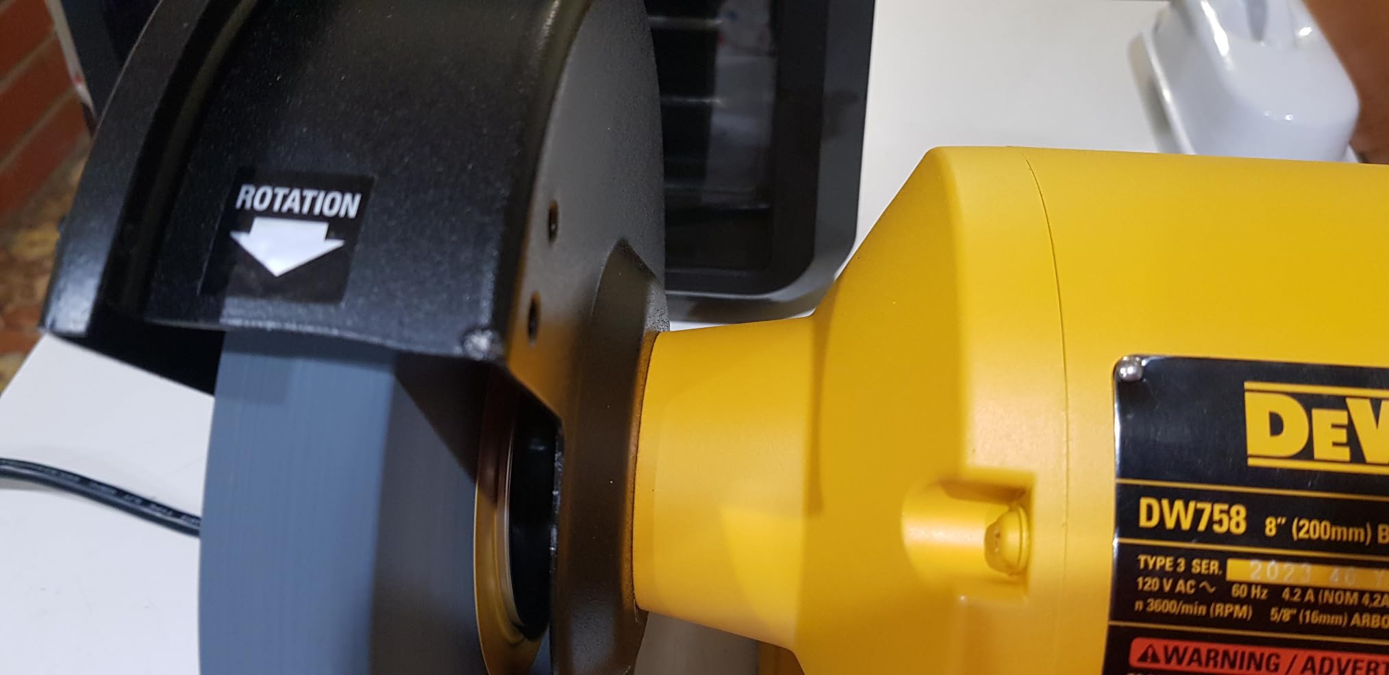 DEWALT DW758 8-Inch Bench Grinder customer photo 2