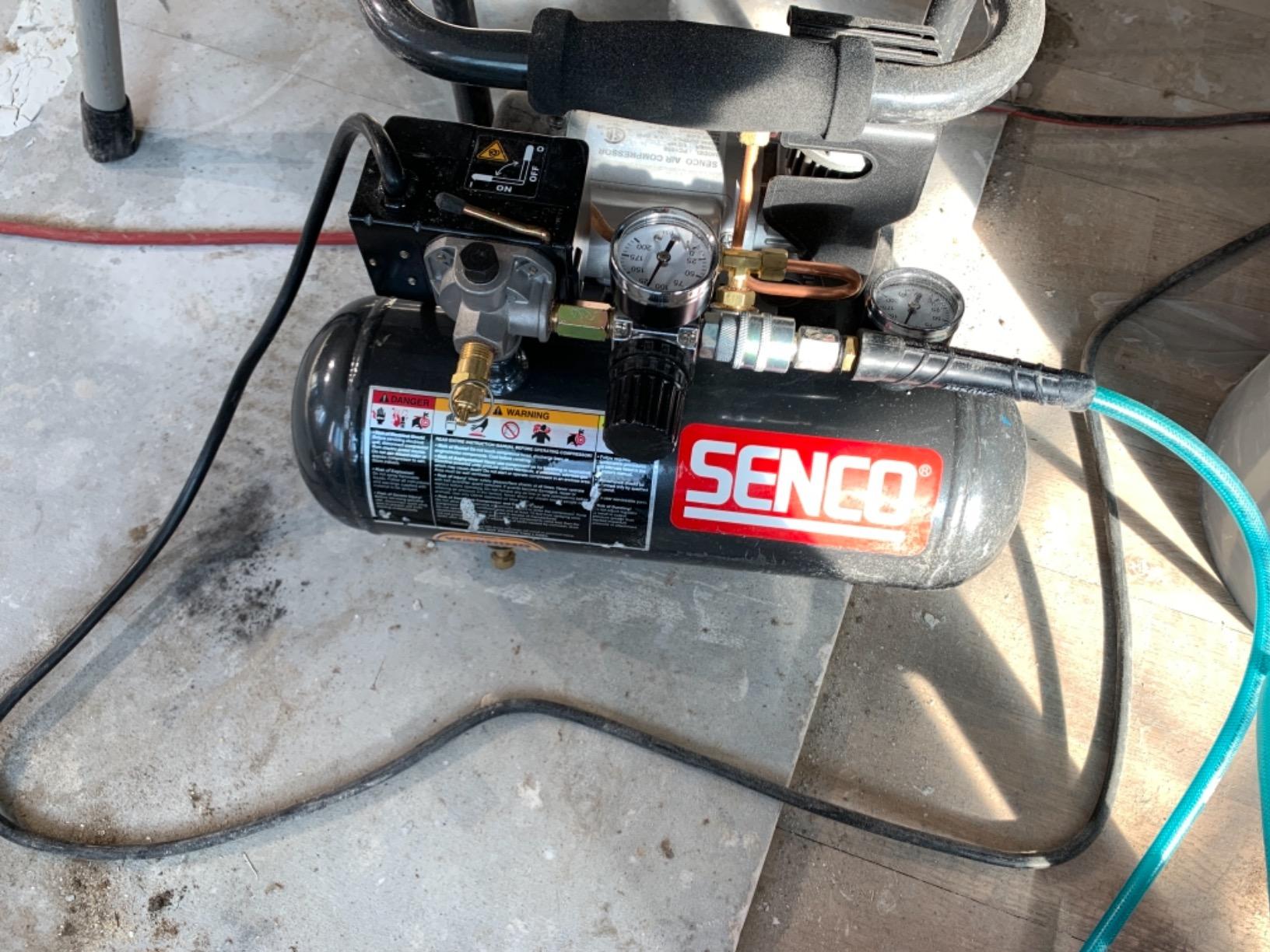 SENCO PC1010 1/2-Horsepower 1-Gallon Finish and Trim Hot Dog Air Compressor customer photo 2