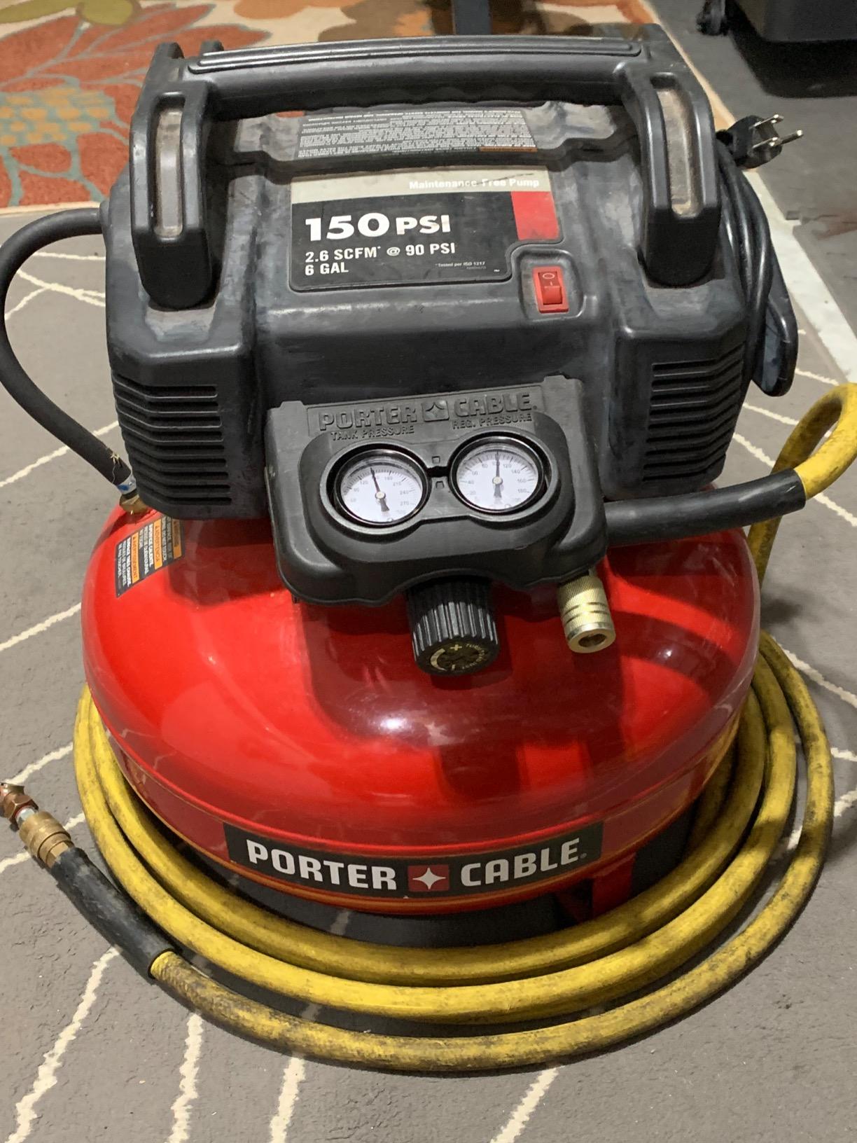 DEWALT C2002-WK Pancake Compressor, 6 Gallon, Oil-Free, 150 PSI customer photo 1