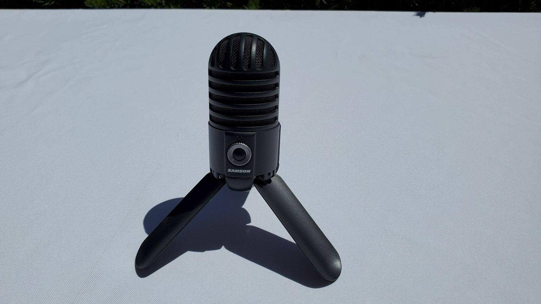 Samson Meteor Mic USB Condenser Podcasting Podcast Recording Desktop Microphone customer photo 1