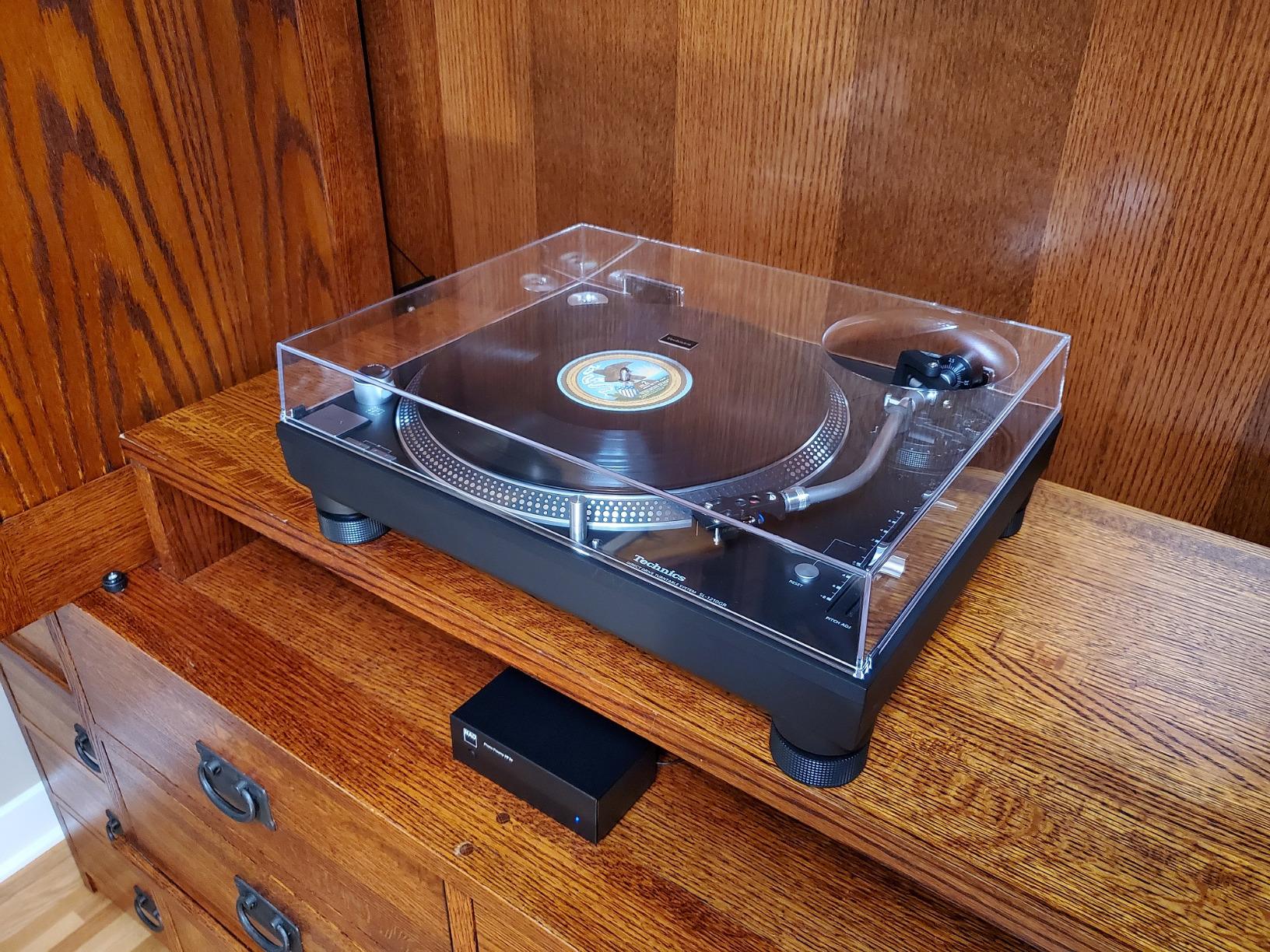 NAD PP 2e Phono Preamplifier - MM & MC Turntable Support, Low-Noise Wide Band Phono Stage, Auto Power Down, Gold-Plated Inputs customer photo 1