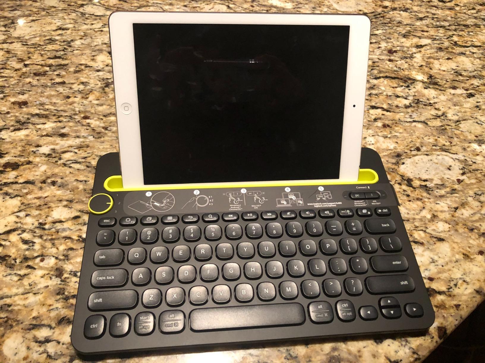 Logitech K480 Wireless Multi-Device Keyboard for Windows, macOS, iPadOS, Android or Chrome OS, Bluetooth, Compact, Compatible with PC, Mac, Laptop, Smartphone, Tablet - Black customer photo 1