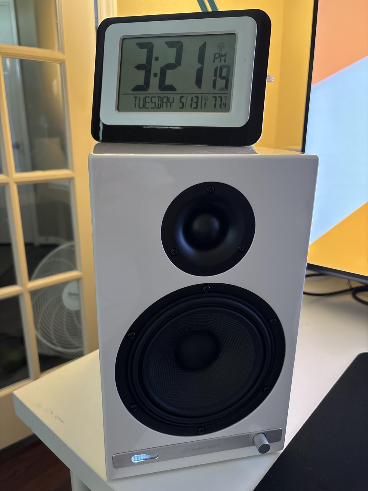 Audioengine HD6 Powered Bookshelf Speakers - Bluetooth Speakers | for Turntables, Vinyl Records, Home Stereo and Music Streaming - Black customer photo 1