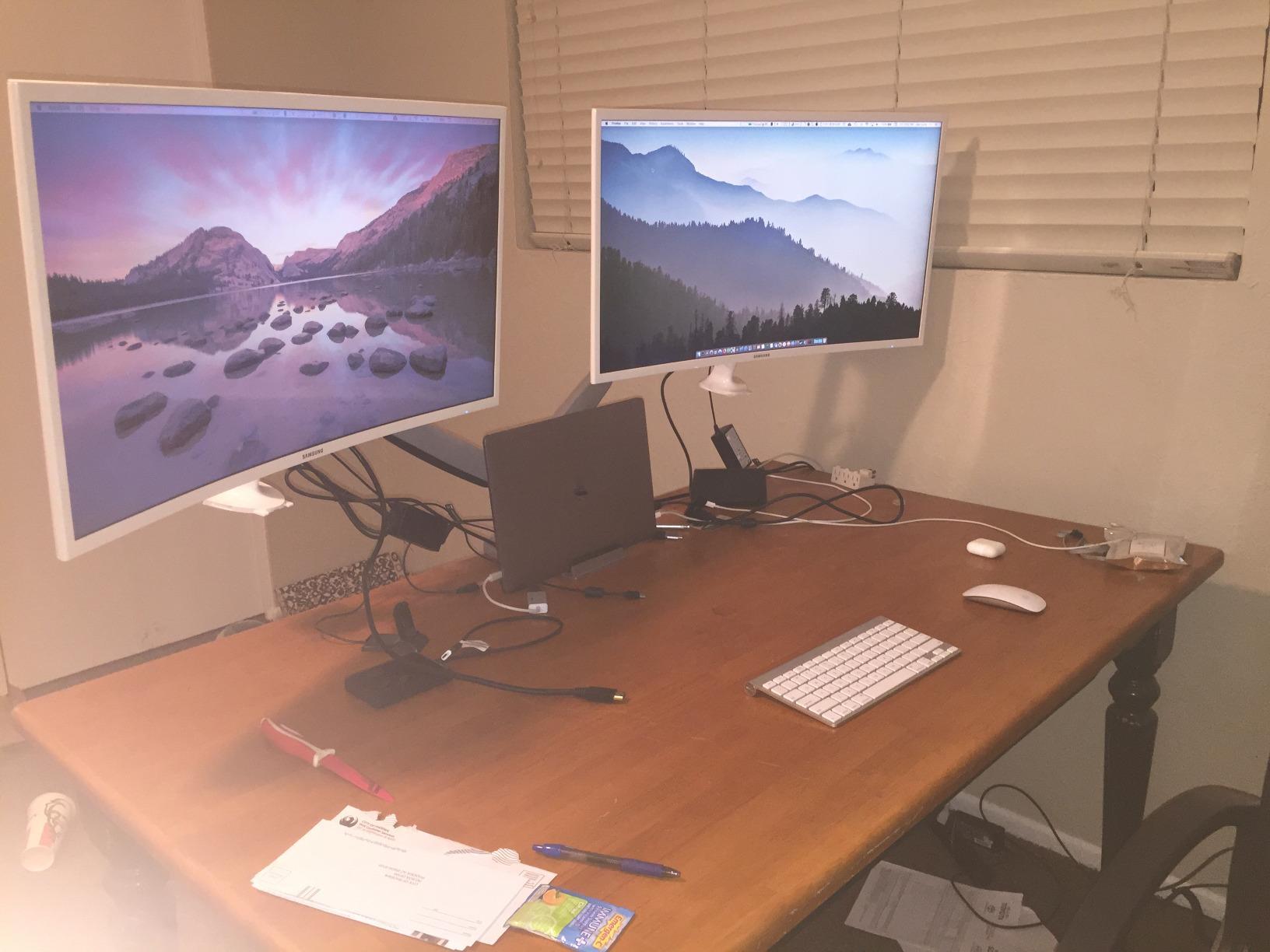 Mount-It (MI-1772) Dual Monitor Arm Mount Desk Stand Two Articulating Gas Spring Height Adjustable Arms, Fits Up To 32 inch VESA 75 100 Compatible Screens, C-Clamp and Grommet Bases (Silver) customer photo 1