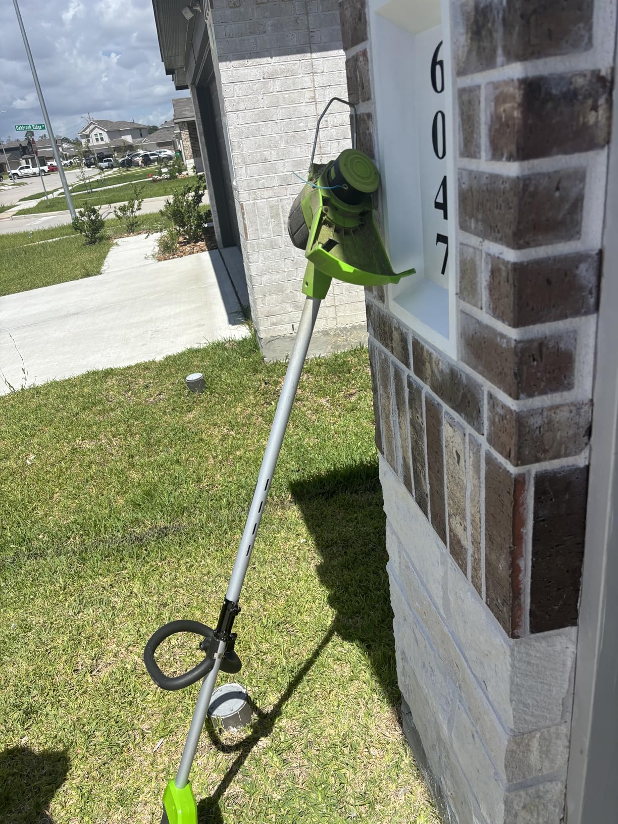Greenworks 40V 12 Inch Cordless String Trimmer with 2Ah Battery & Charger, Dual Auto Feed Line, Variable Speed, Lightweight Weed Eater, 3 Year Warranty customer photo 1