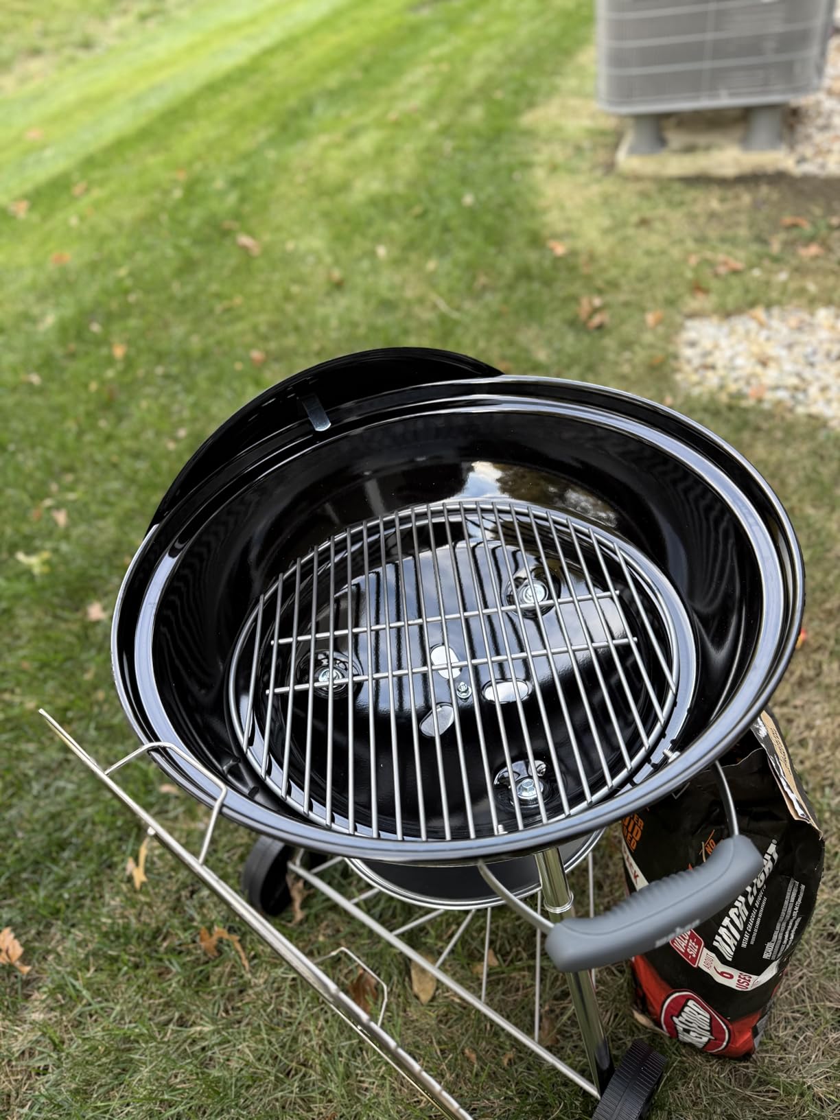 Weber Jumbo Joe Premium Compact Charcoal Grill, 22-Inch, Black | Compact Outdoor BBQ Grill with Durable Plated Steel Grates, Porcelain-Enameled Bowl & Precision Airflow Control customer photo 2