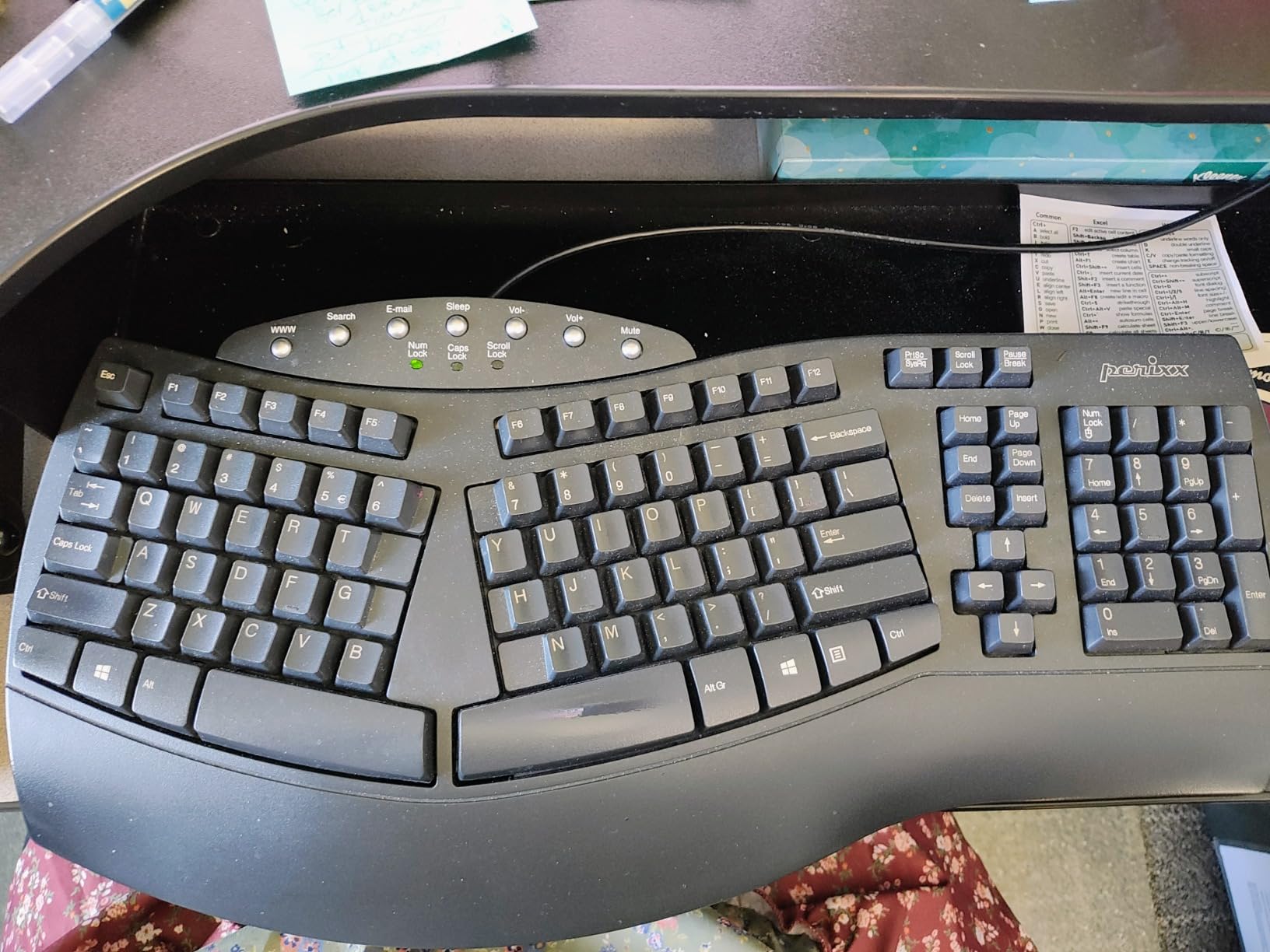 Perixx PERIBOARD-512B Wired Ergonomic Keyboard - Split Keyboard, Wrist Rest customer photo 1