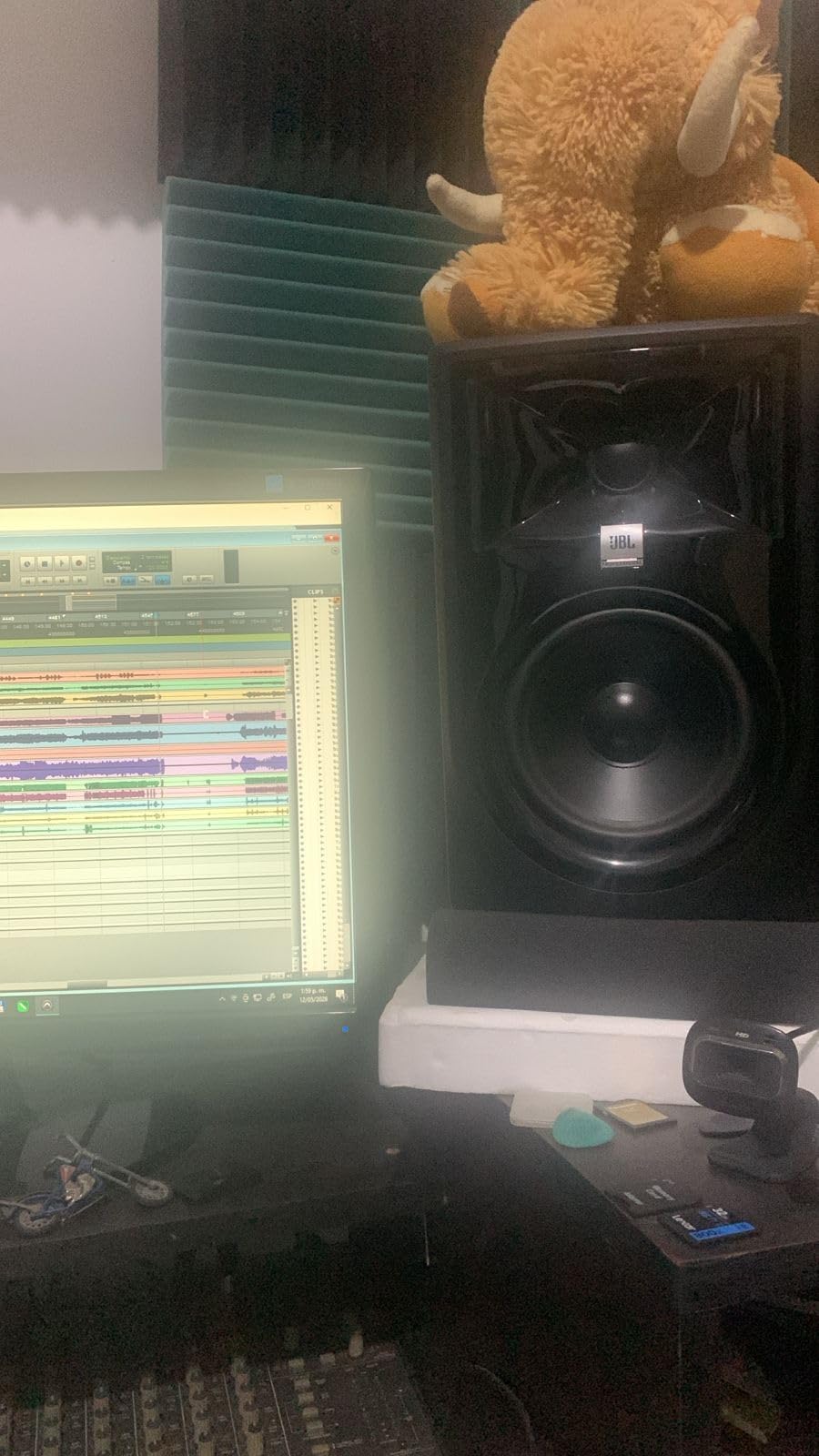 JBL Professional 305PMkII 5-Inch 2-Way Powered Studio Monitor customer photo 1