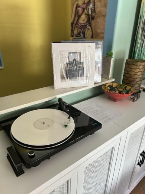 Denon DP-400 Record Player, Modern Turntable for 33-1/3, 45 and 78 RPM Vinyl Records, Stereo RCA Output, Phono Preamp Output with Equalizer, Auto Speed Sensor and Special Tonearm customer photo 1