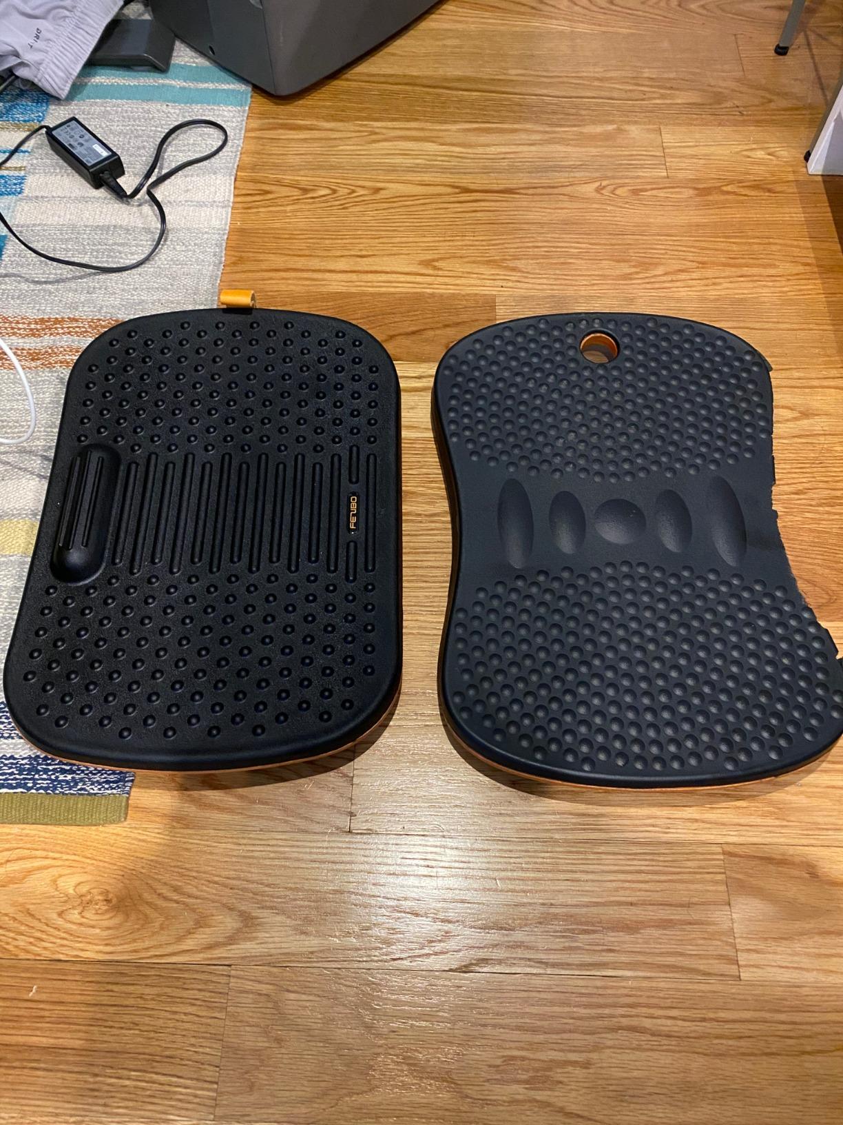FEZIBO Standing Desk Mat Balance Board, Anti Fatigue Mat Standing Desk Office, Wobble Board with Ergonomic Design, Obsidian Black customer photo 1