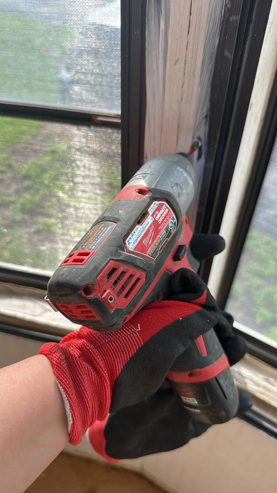 Milwaukee 2850-21P M18 Brushless Lithium-Ion Compact 1/4 in. Cordless Hex Impact Driver Kit (2 Ah) customer photo 1