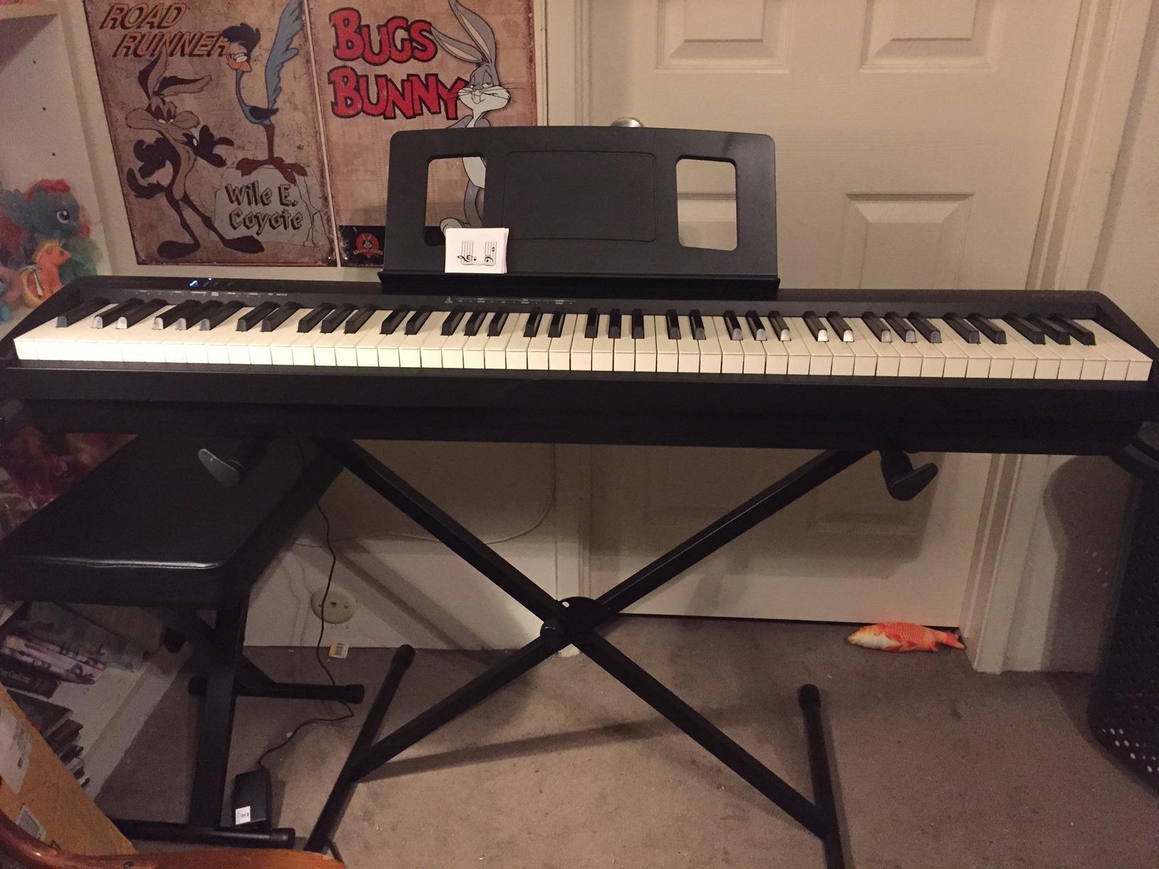 Roland FP-10 Compact 88-Note Digital Piano | SuperNATURAL Piano Tones, PHA-4 Keyboard, Bluetooth & MIDI Connectivity, Great for Beginners & Experienced Players customer photo 1