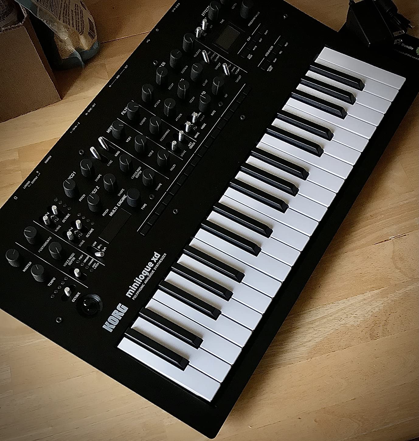 Korg minilogue xd 37-key Polyphonic Analog Synthesizer w/ 16-step Sequencer, 4 Voices and OLED Oscilloscope (MINILOGUEXD) customer photo 1