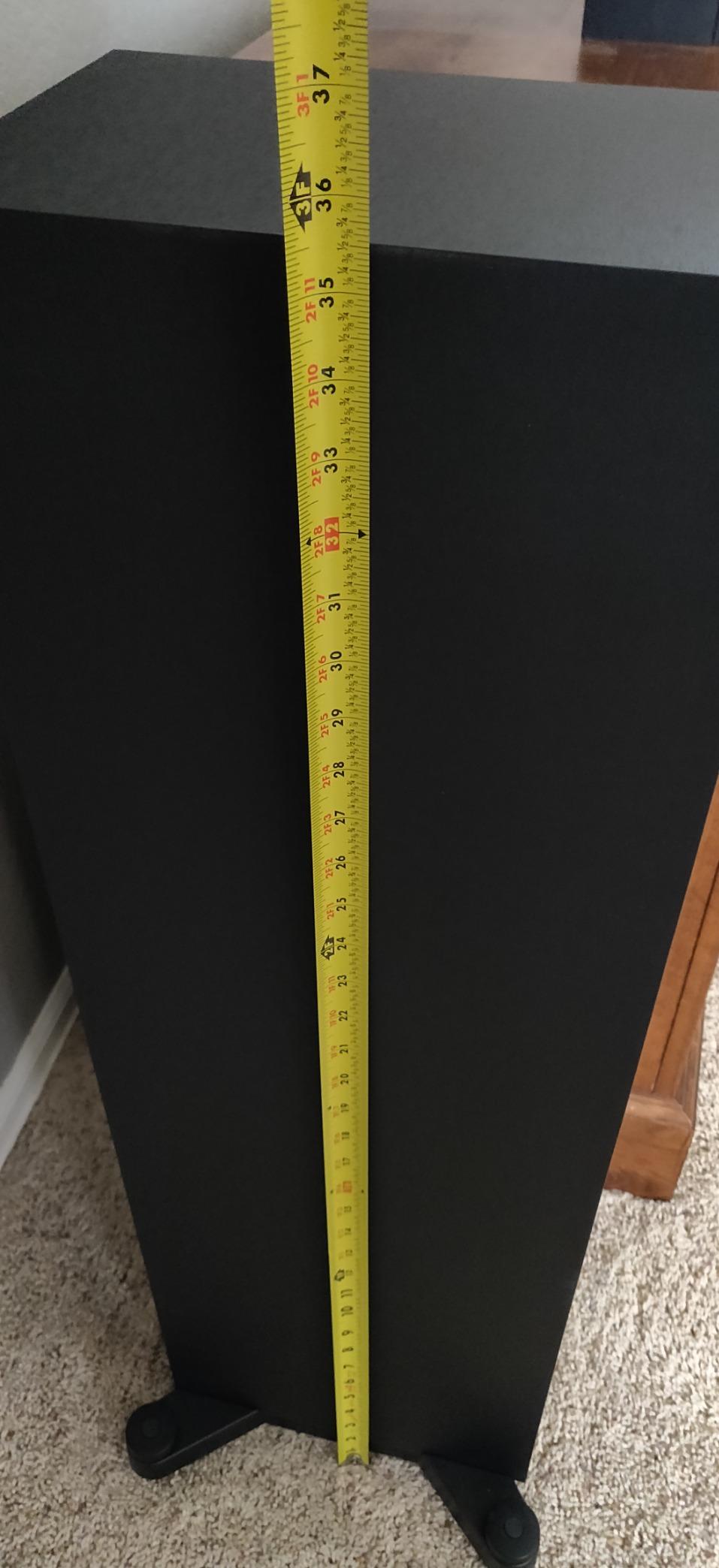 KEF Q550 Floorstanding Speakers (Each, Walnut) customer photo 1
