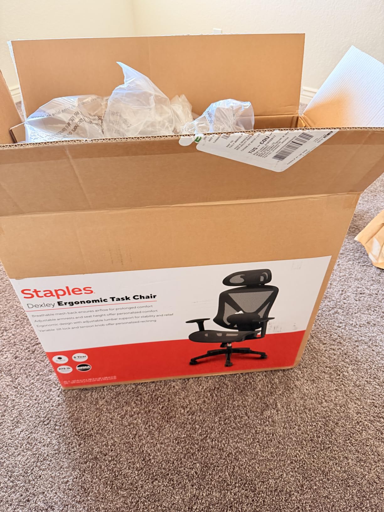 Staples Dexley Ergonomic Task Chair, Mesh, Ergonomic, Lumbar Support, Adjustable Height, Black customer photo 1