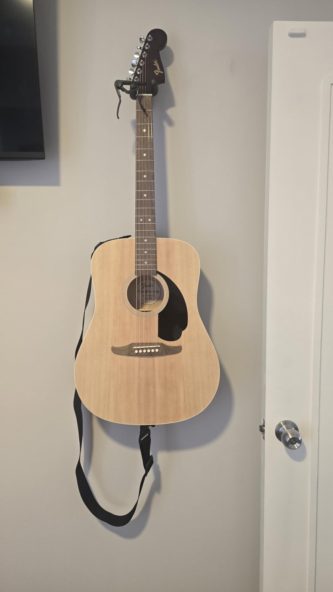 Fender California Debut Redondo Series Beginner Acoustic Guitar, Natural | California Series, natural finish, 2-year warranty, adult starter, Fender quality, easy playability customer photo 1