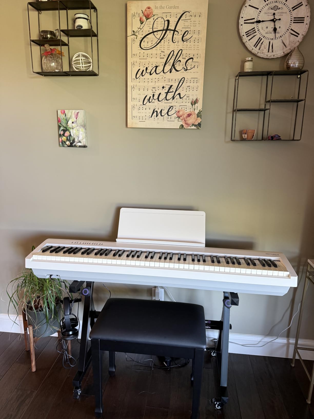 Roland FP-30X Slim & Stylish 88-Note Digital Piano, PHA-4 Ivory Feel Keyboard, Bluetooth & MIDI, White customer photo 1