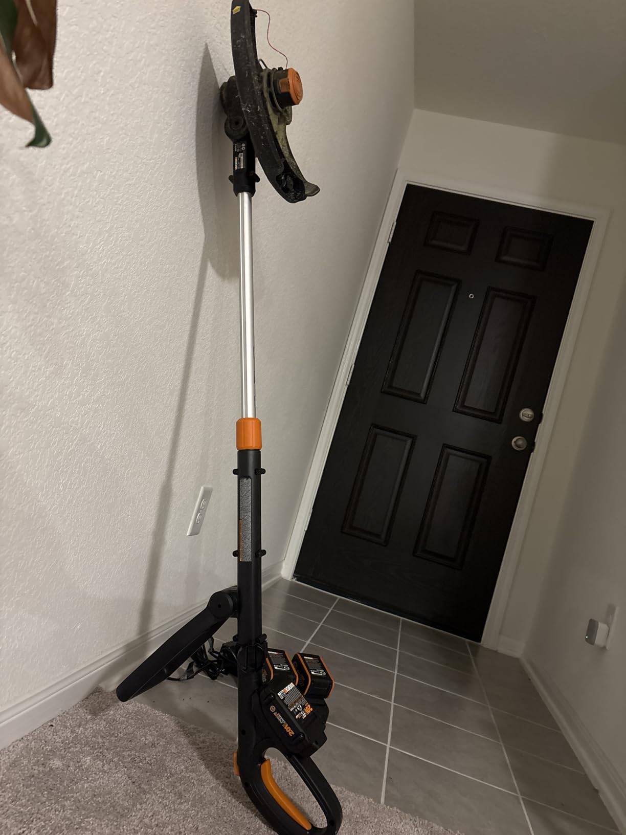 Worx 3 in 1 Cordless String Trimmer/Lawn Edger/Mini Mower | 12