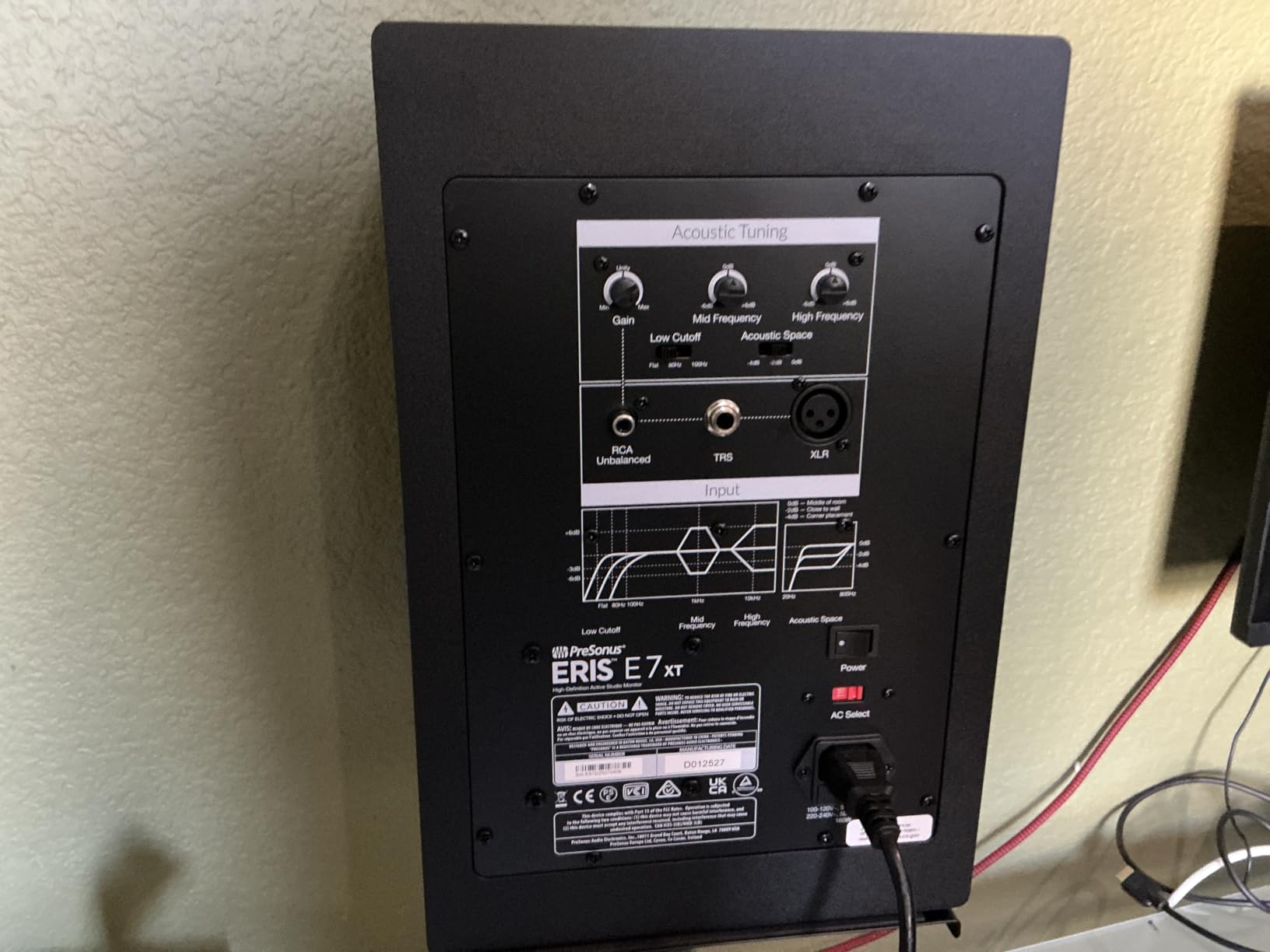 PreSonus Eris E7 XT 2-Way Active Studio Monitor with EBM Waveguide (Pack of 1) customer photo 2