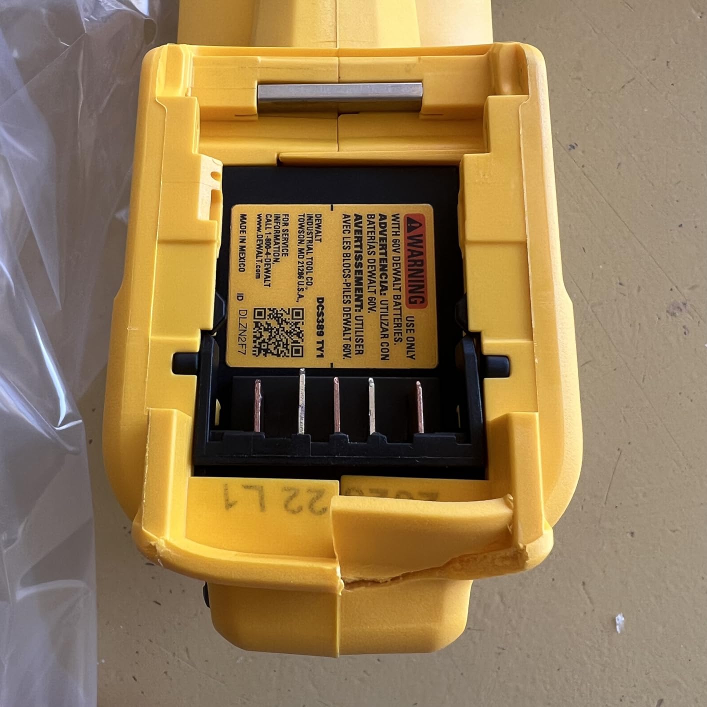 DEWALT FLEXVOLT 60V MAX* Reciprocating Saw, Cordless, Tool Only (DCS389B) customer photo 1