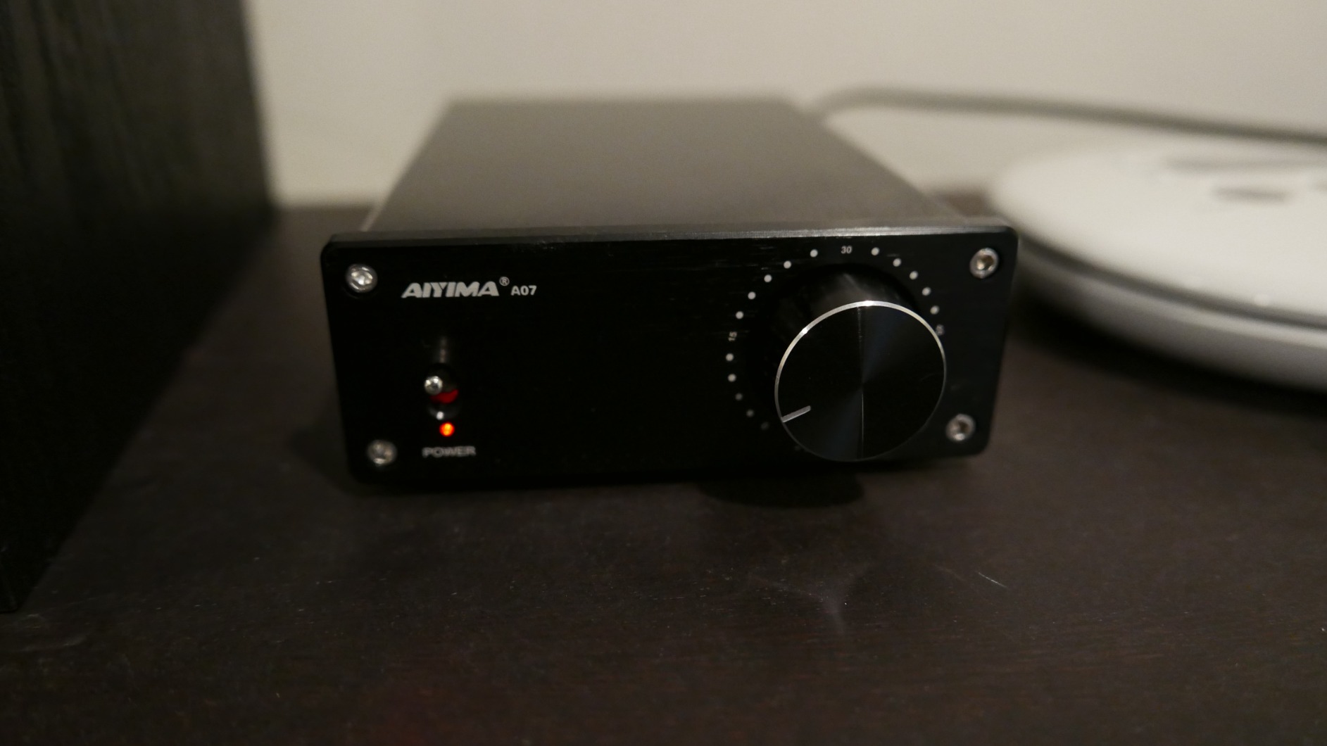 AIYIMA A07 Premium TPA3255 Power Stereo Amplifier 300Wx2 | Swappable Op-Amp | 2 channel Desktop integrated Class D Stereo HiFi Amp For Passive Bookshelf Speaker & 2.0/2.1 Home theater customer photo 2