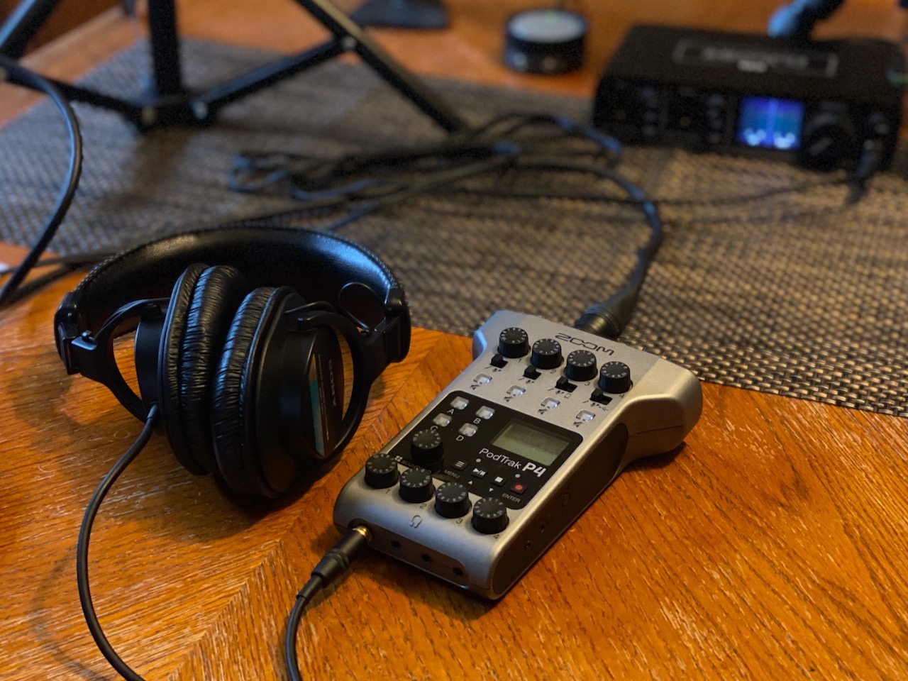 Zoom PodTrak P4 Podcast Recorder with 4 XLR Mic Inputs, 4 Headphone Outputs, Sound Pads, USB Audio Interface customer photo 2