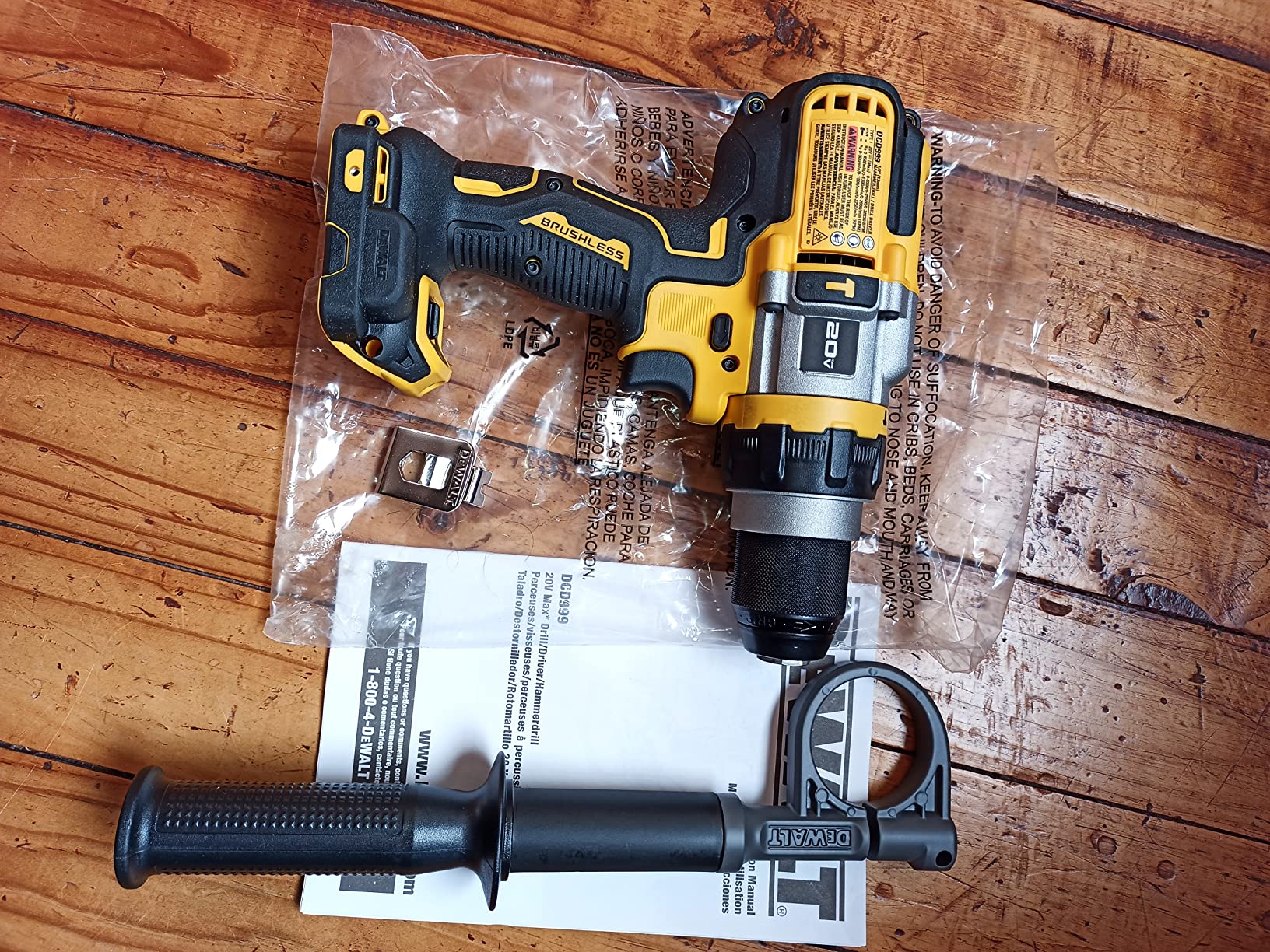 DEWALT FLEXVOLT ADVANTAGE 20V MAX Hammer Drill, Cordless, 1/2-Inch, Tool Only (DCD999B) customer photo 2