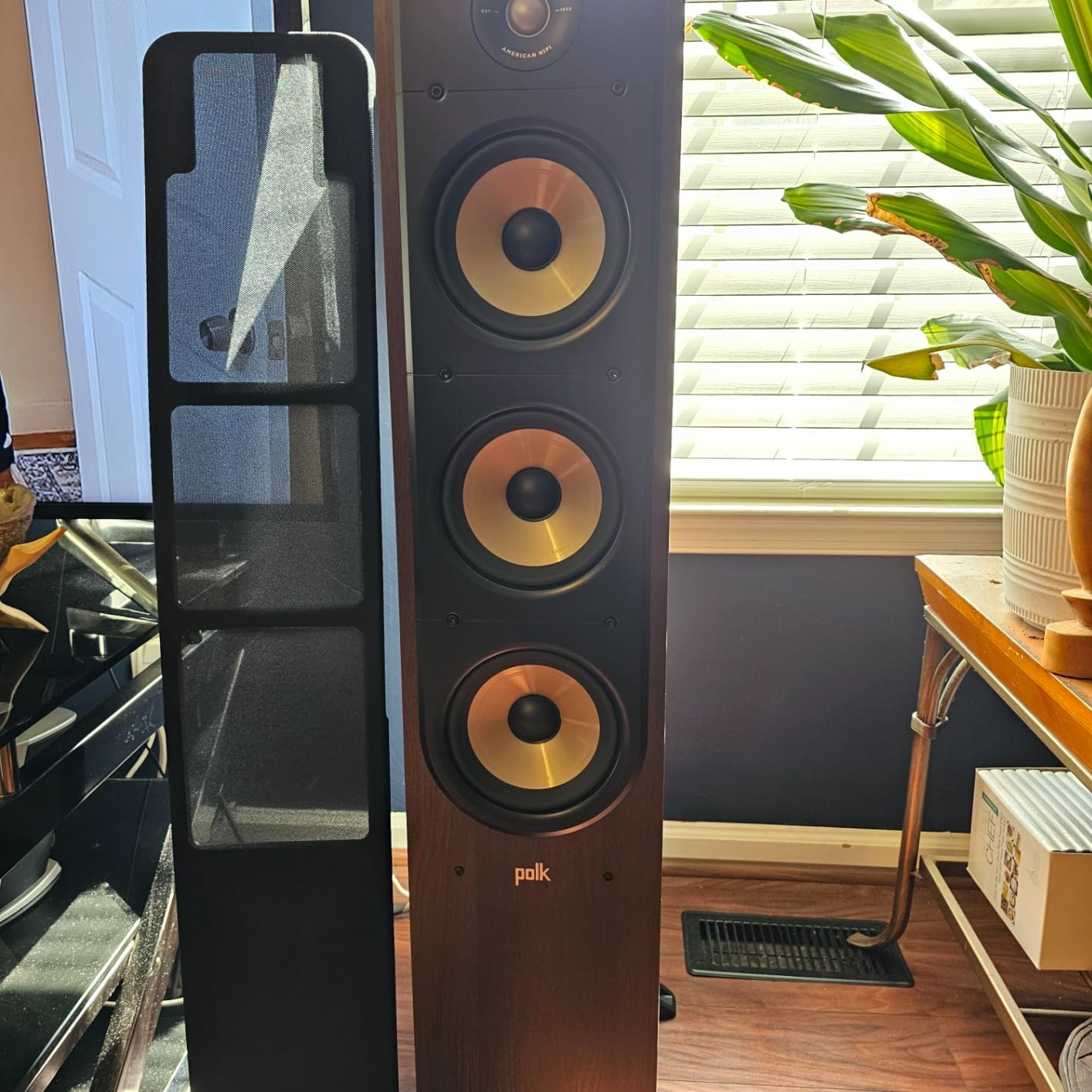 Polk Signature Elite ES60 Tower Speaker, Single, Contemporary Walnut - Hi-Res Certified, Dolby Atmos & DTS:X Compatible customer photo 2