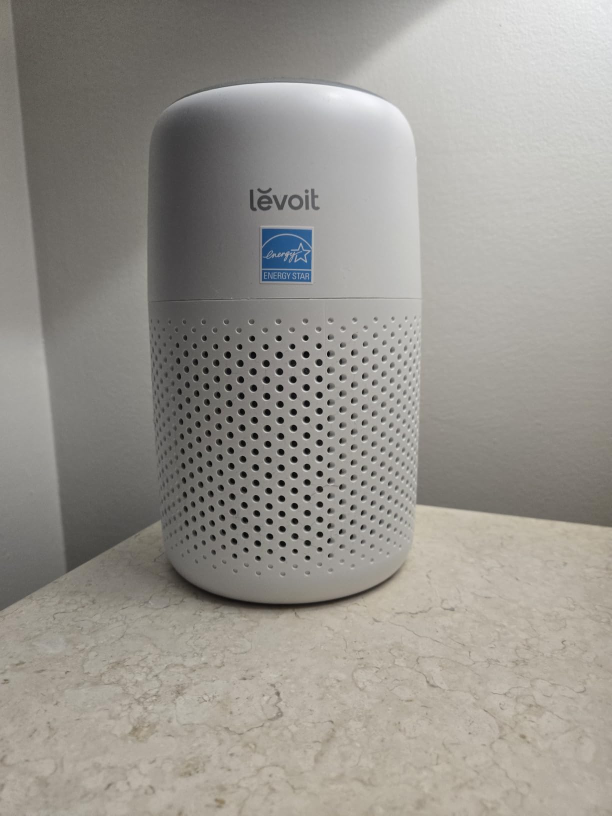 LEVOIT Air Purifiers for Bedroom Home Dorm, AHAM VERIFIDE, 3-in-1 Filter Cleaner With Aroma Pad, Filters Smoke, Allergens, Pet Dander, Odor, Dust, Office, Desktop, Core Mini-P, White customer photo 1