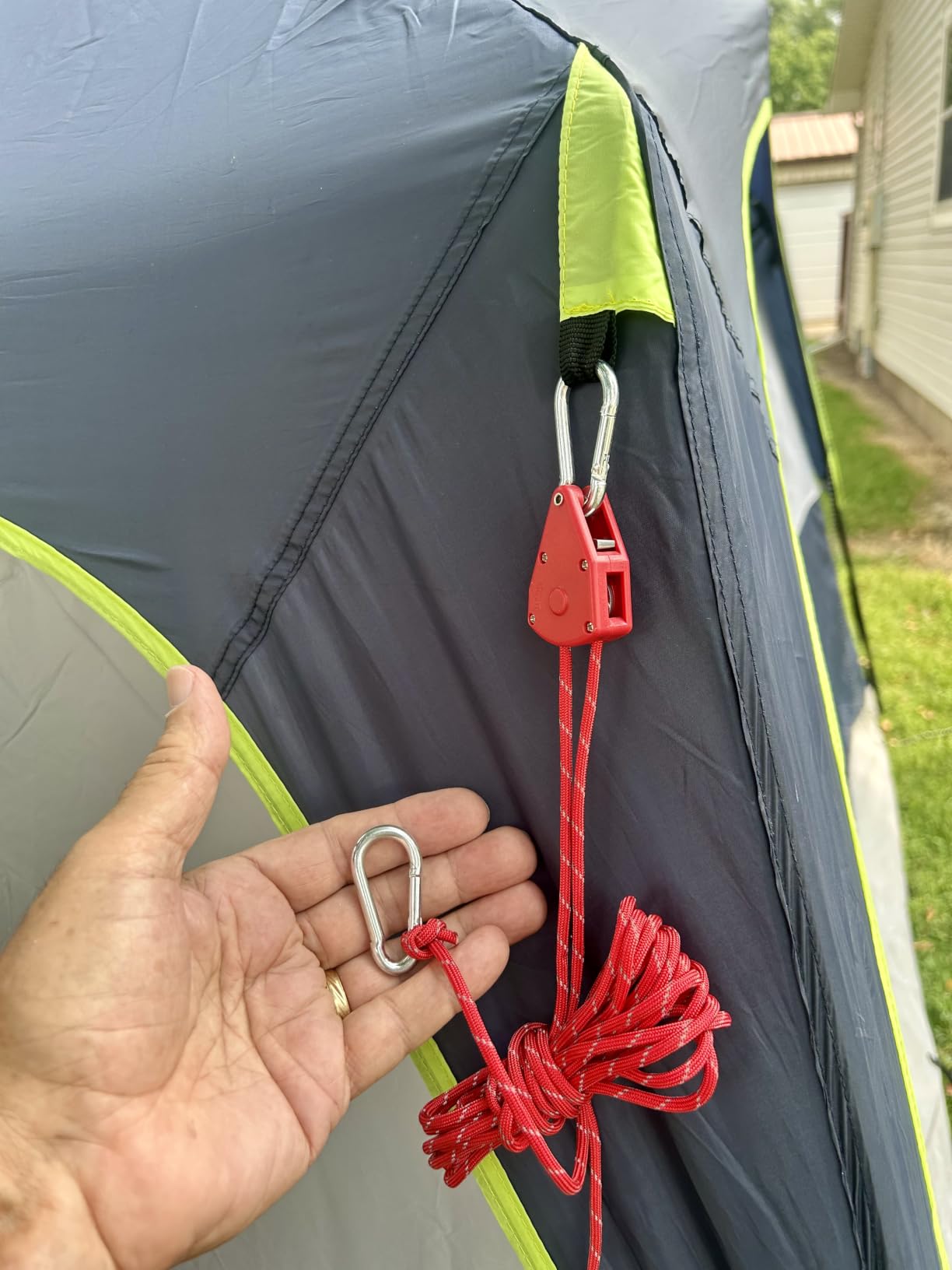 UNP 6 Person Tent for Camping, Waterproof Family Cabin Tent with Rainfly, Easy Setup Windproof Double Layer with 1 Mesh Door & 5 Large Mesh Windows 10'X9'X78in(H) customer photo 1
