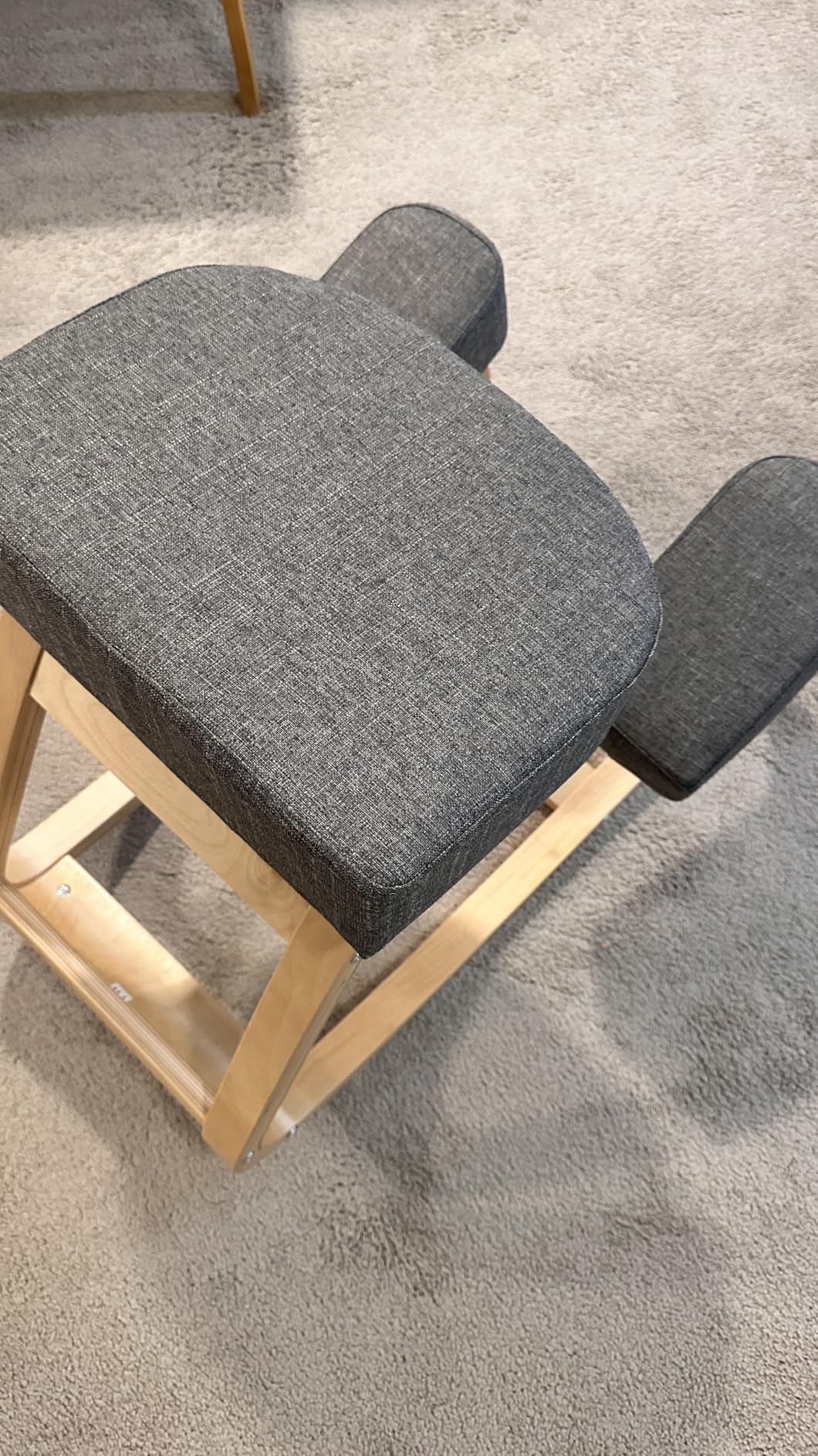Giantex Kneeling Chair, Wood Posture Chair, Max Load 330 Lbs, Rocking Knee Chair with Soft Cushion, Natural Relief for Back, Shoulder or Neck Pain, Ergonomic Kneeling Chair for Office Home customer photo 1
