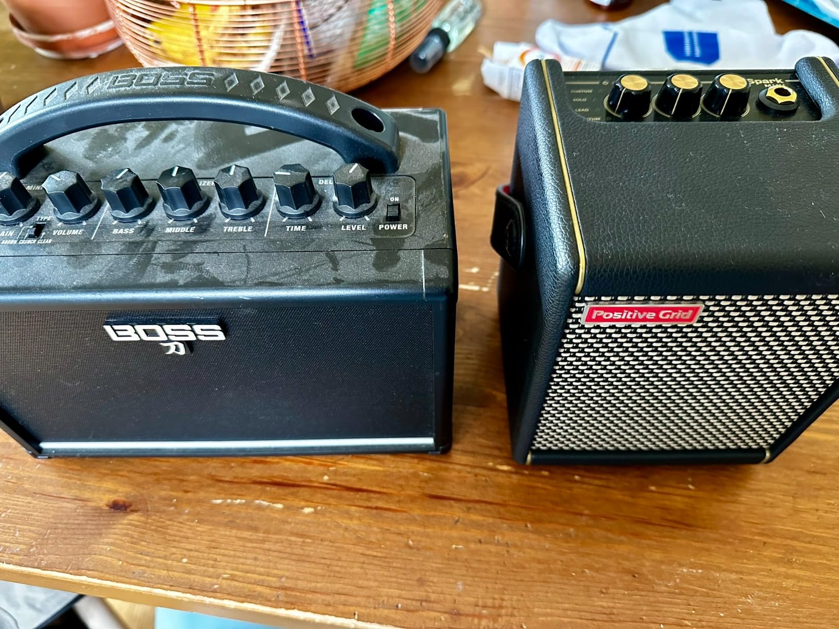 Positive Grid Spark MINI 10W Small Smart Guitar Amp & Bluetooth Speaker | Portable Sound for Guitar Playing at Home or On the Go | Black | Portable amp & Bluetooth speaker for electric, acoustic & bass. 100k+ tones, Spark AI, Smart Jam, up to 8-hr battery. customer photo 1