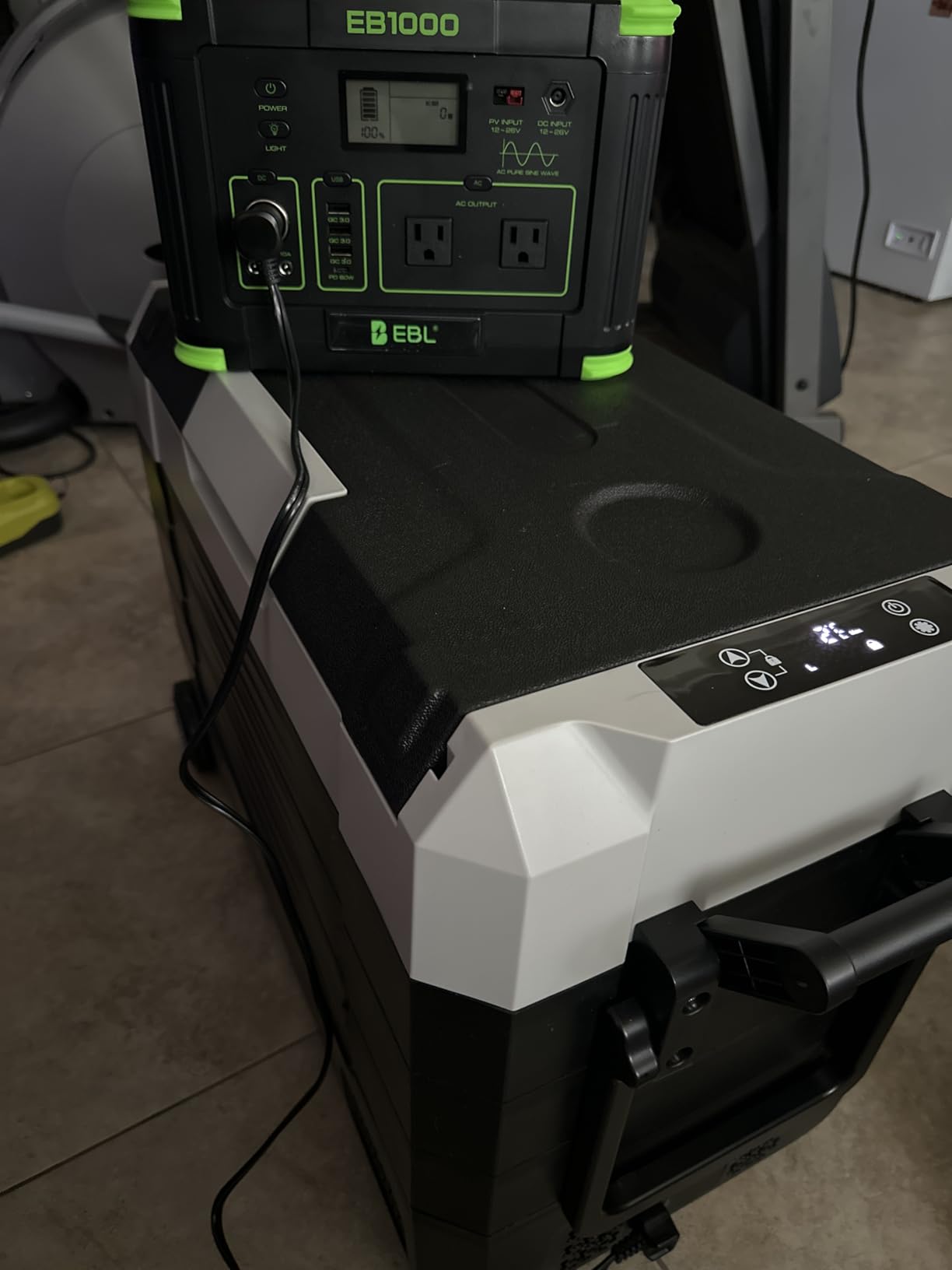 Portable Power Station 500W, 519.48Wh/140400mAh Solar Generator Backup | Lithium Battery Pack Power Supply with 2 AC Outlets, PD 60W USB-C Power Bank for Outdoor RV Camping, Home Outage, Emergency customer photo 2
