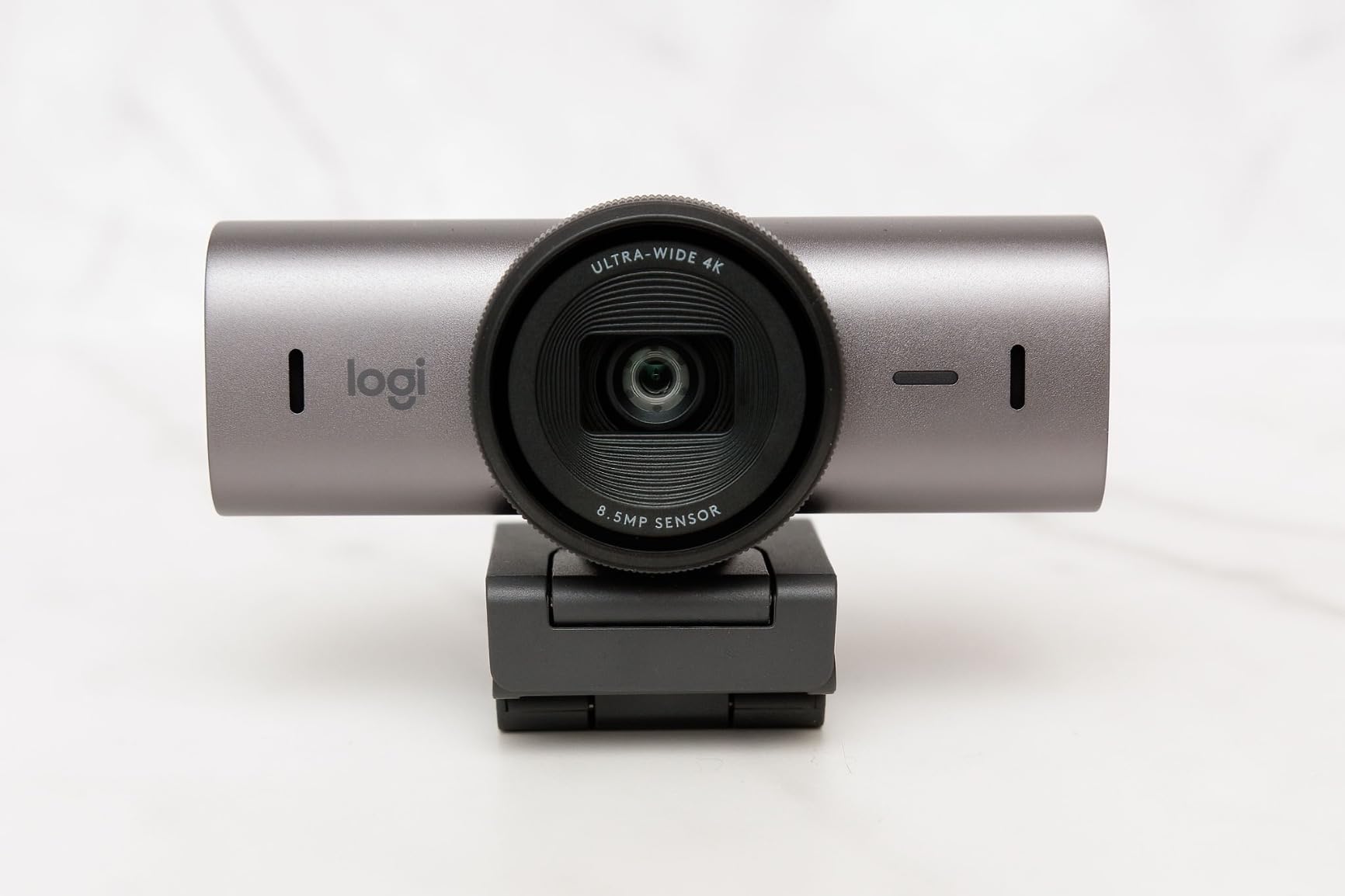 Logitech MX Brio Ultra HD 4K Webcam for Collaboration and Streaming, Show Mode, Noise Reducing Microphones, AI-Enhanced Image Quality, Privacy Protector, USB-C, Works with Teams, Zoom, Google Meet customer photo 1