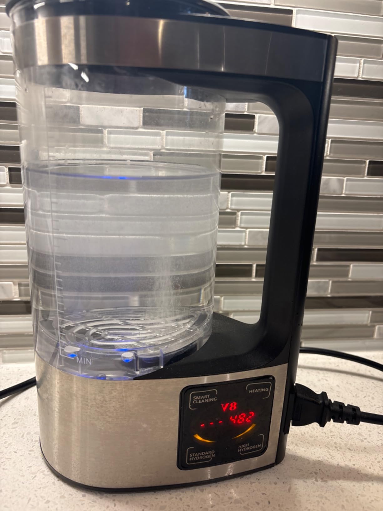 Upgraded Hydrogen Water Generator 110V with SPE and PEM Technology up to 1800 PPB,Hydrogen Rich Water Machine Unlimite Water Quality customer photo 1
