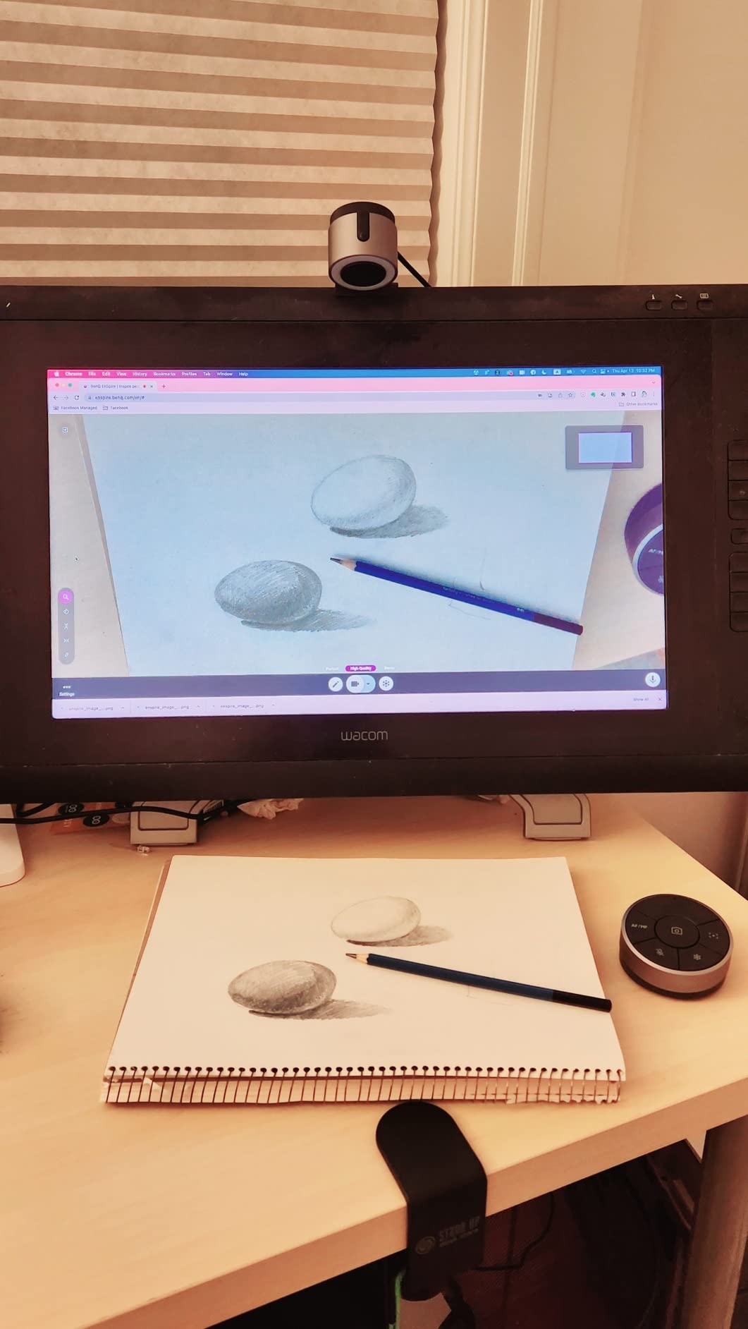 BenQ Camera ideaCam S1 Pro Webcam Document Camera 15x Zoom Built-in Ring Light Handheld 8 Megapixel Live Demonstration Remote Meeting Noise Cancelling Microphone EnSpire Auto Focus customer photo 1
