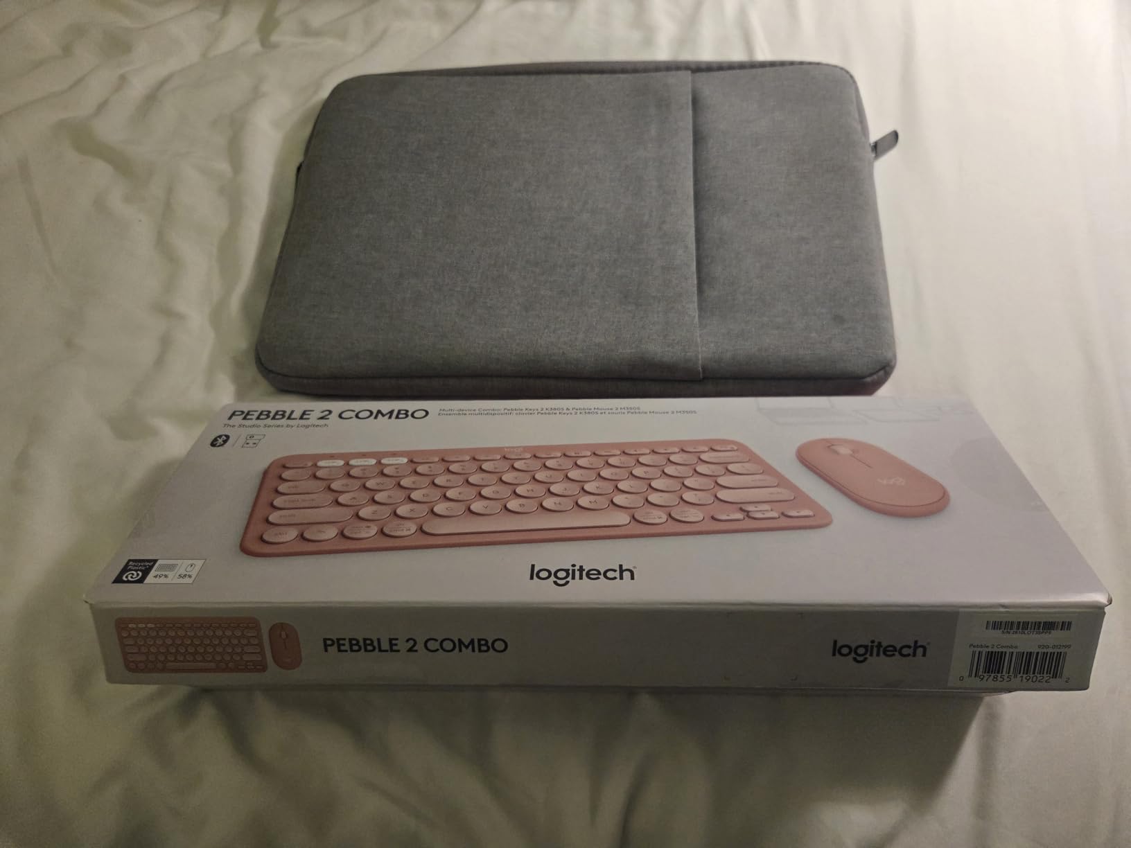 Logitech Pebble 2 Combo Wireless Keyboard and Mouse, Portable - Black | Quiet, portable, customizable, Logi Bolt, Easy-Switch, compatible with macOS, iPadOS, and Chrome customer photo 1