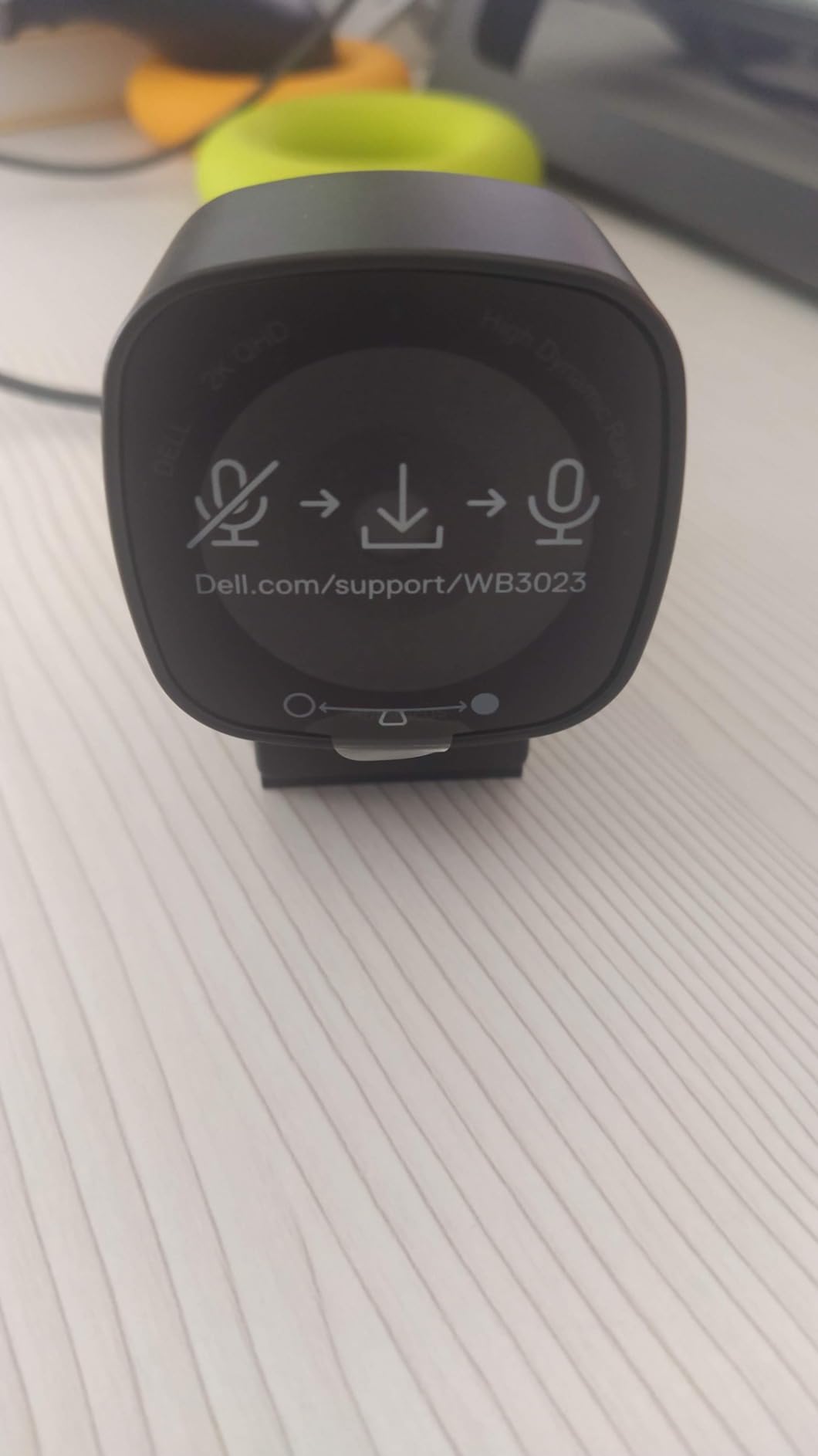Dell 2K QHD Webcam WB3023, Sony Sensor, Noise Reduction Mic | Teams Certified, 78° Field of View, 2X Digital Zoom, HDR, Face Detection, Tilt and Swivel, USB-A customer photo 1