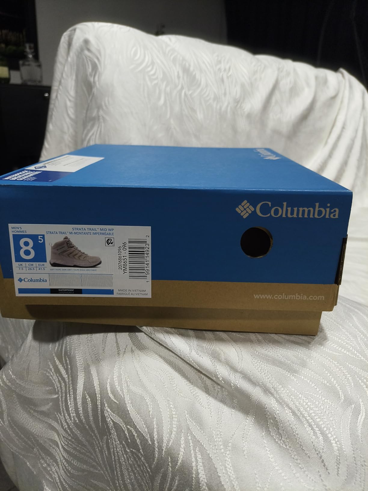 Columbia Men's Strata Trail Mid Waterproof Hiking Boot customer photo 1