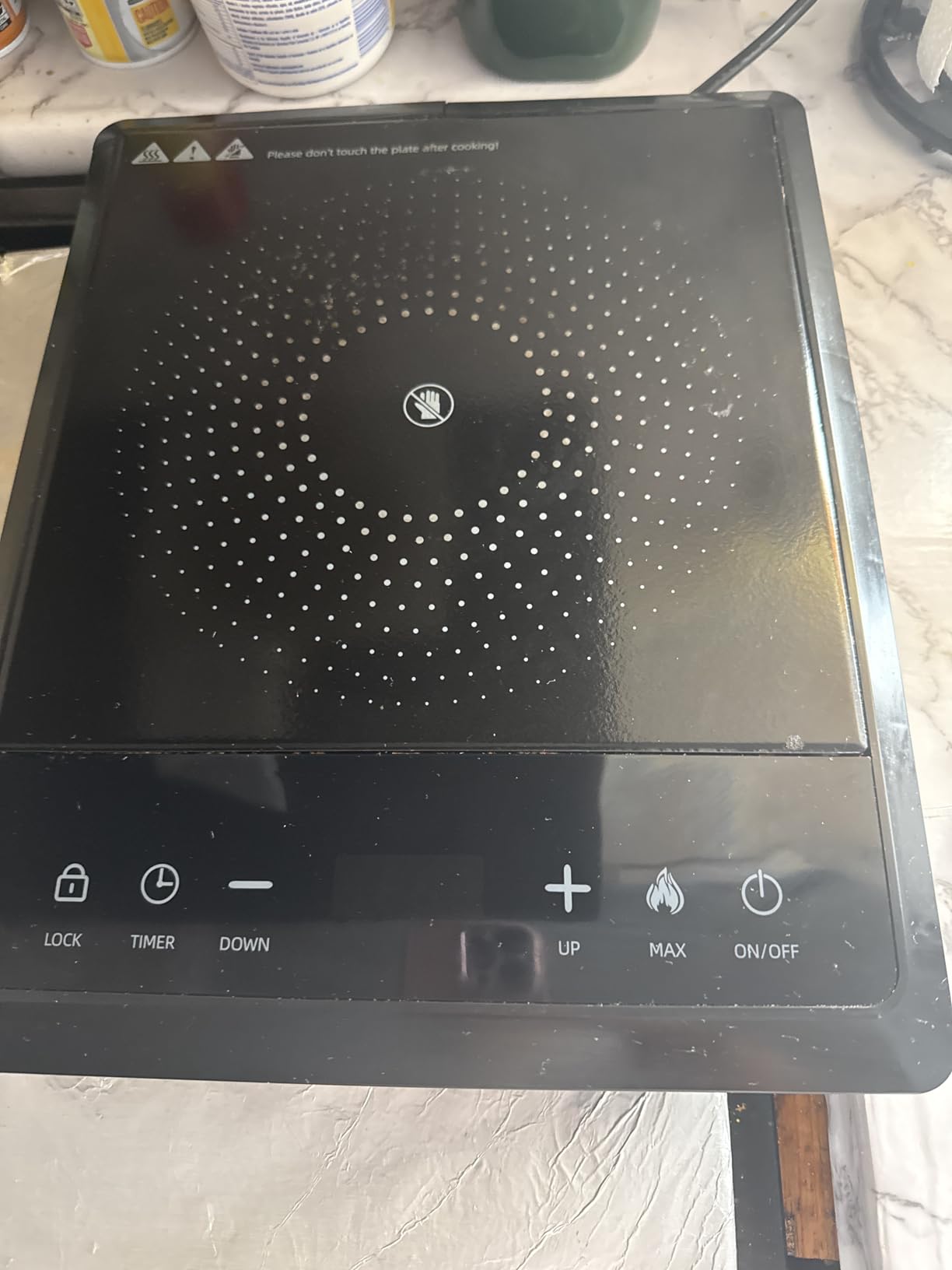 1700W Portable Induction Cooktop,Electric Induction Cooker and Burner,Countertop Hot Plate with 10-Level Adjustment,3-Hour Timer,Smart Touch Cooktop,and Safety Lock Feature,Black customer photo 2