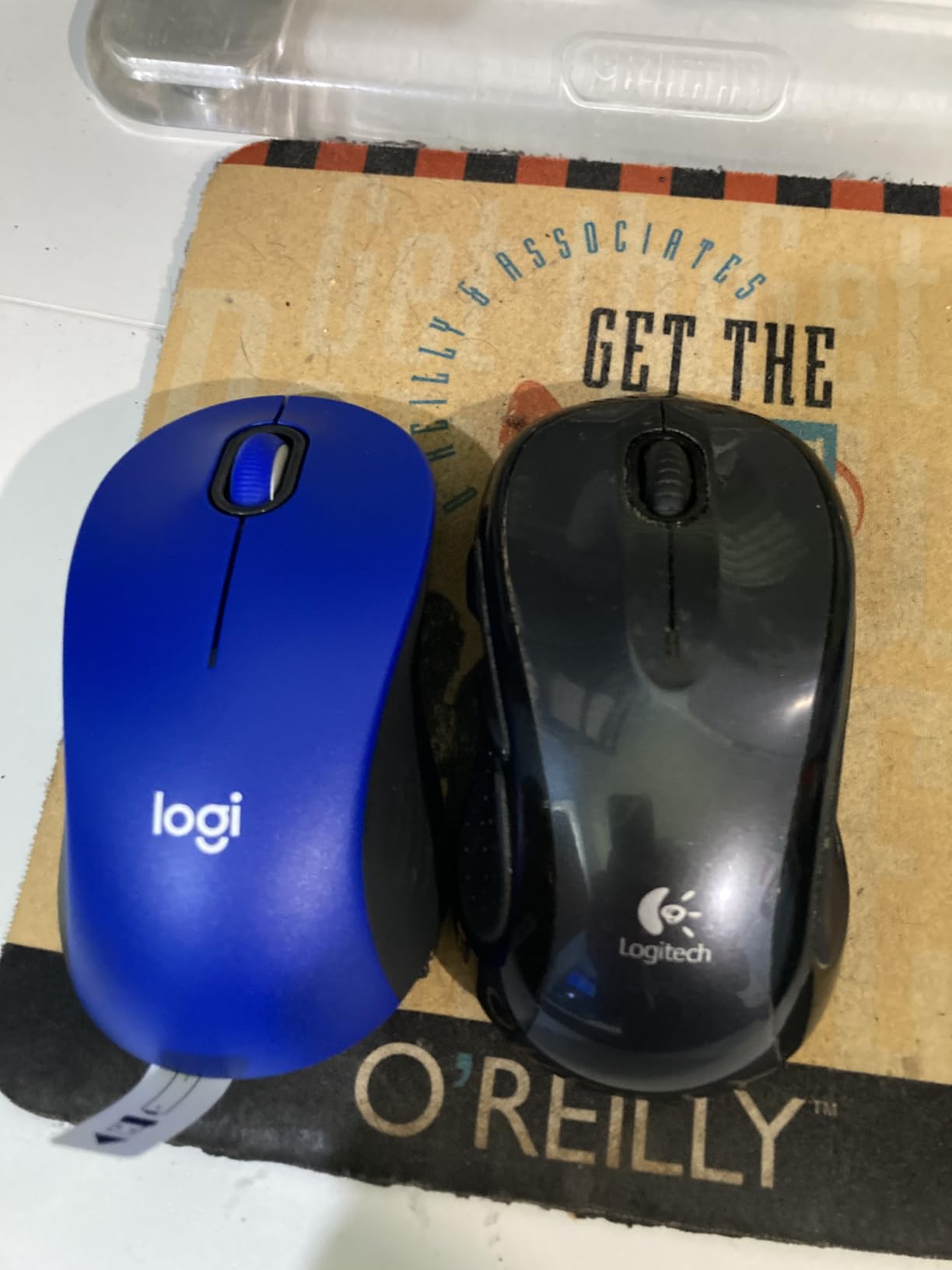 Logitech Signature M550 L Full Size Wireless Mouse Large Sized - Black | For Large Sized Hands, 2-Year Battery, Silent Clicks, Multi-Device Compatibility customer photo 1