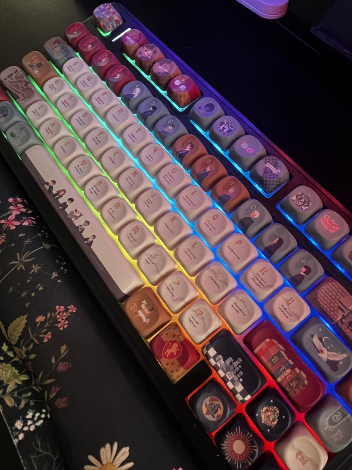 AULA F75 75% Wireless Mechanical Keyboard, Hot Swappable Creamy Keyboard, Pre-lubed Reaper Switches, 2.4GHz/Type-C/BT5.0, RGB Backlit Gaming Keyboards (White & Blue) customer photo 2