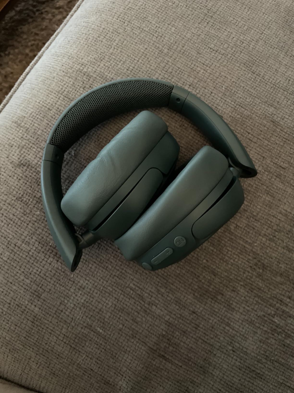 JLab, JBuds Lux ANC, Over Ear Headphones, Active Noise Cancelling, Bluetooth, Spatial Audio, Sage customer photo 1