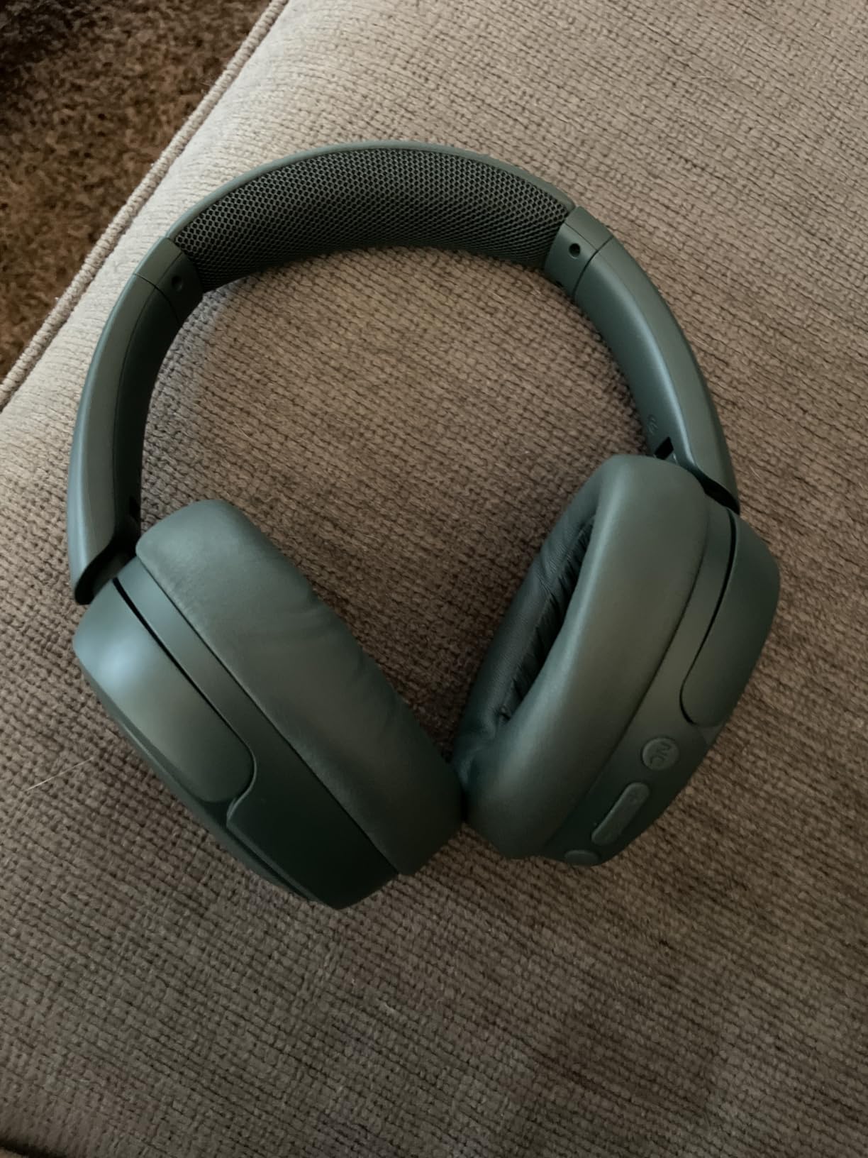 JLab, JBuds Lux ANC, Over Ear Headphones, Active Noise Cancelling, Bluetooth, Spatial Audio, Sage customer photo 2