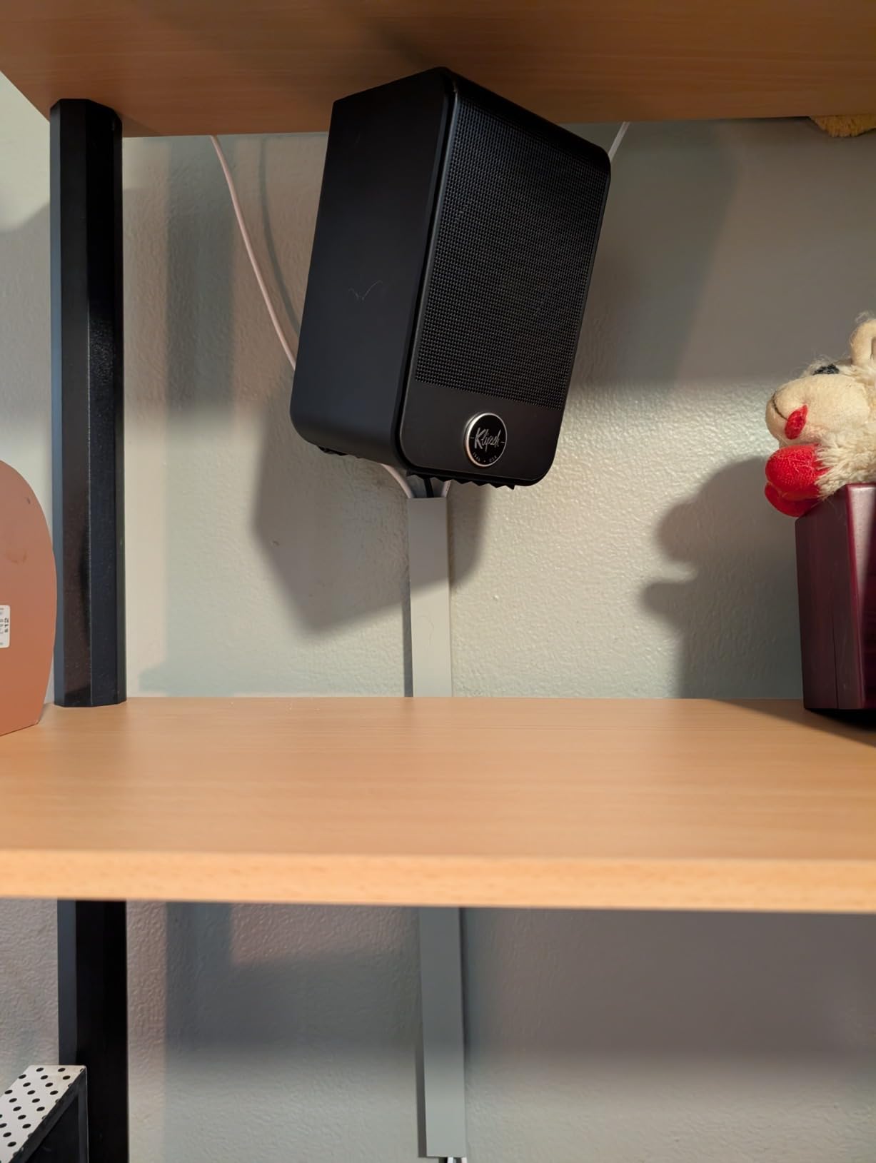 Klipsch Flexus SURR 100 Surround Sound Speakers with Immersive Dolby Atmos Technology - Black customer photo 2