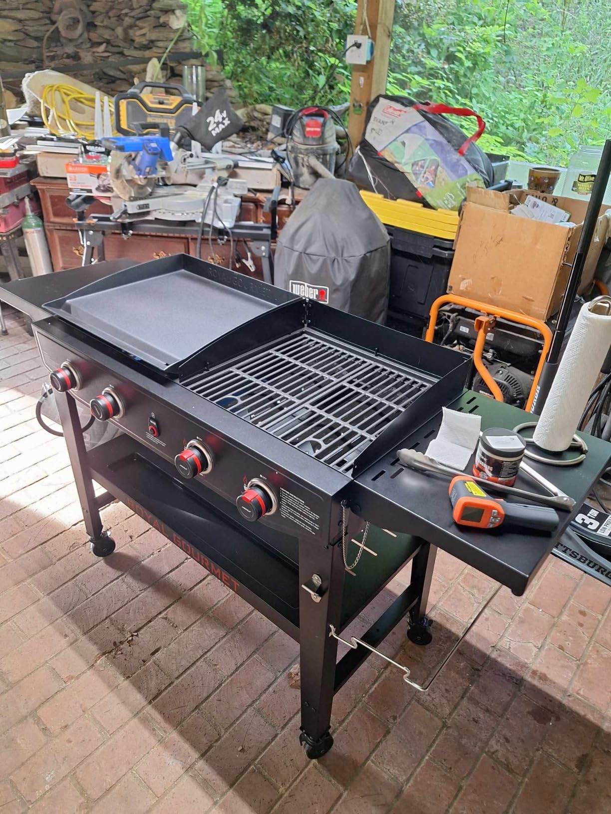 Royal Gourmet GD405A 4 Burner Gas Grill and Griddle Combo,Grilling Gear Set | Propane Griddle Grill Combo, Foldable Side Tables, 598 Sq. In., Heavy-duty for Outdoor Cooking, Tailgating, Black customer photo 2
