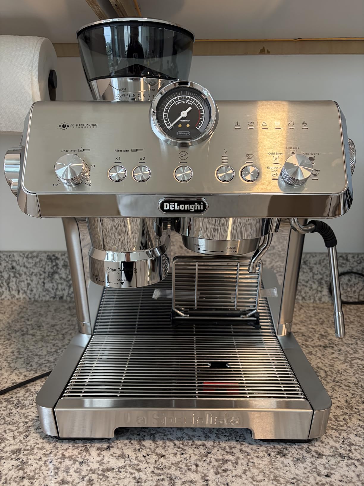 De'Longhi La Specialista Opera Espresso Machine with Coffee Grinder | #1 Worldwide Espresso Machine Maker, 5 Preset Recipes, Smart Tamping Technology, Built-in Grinder, Powerful Milk Frother customer photo 2