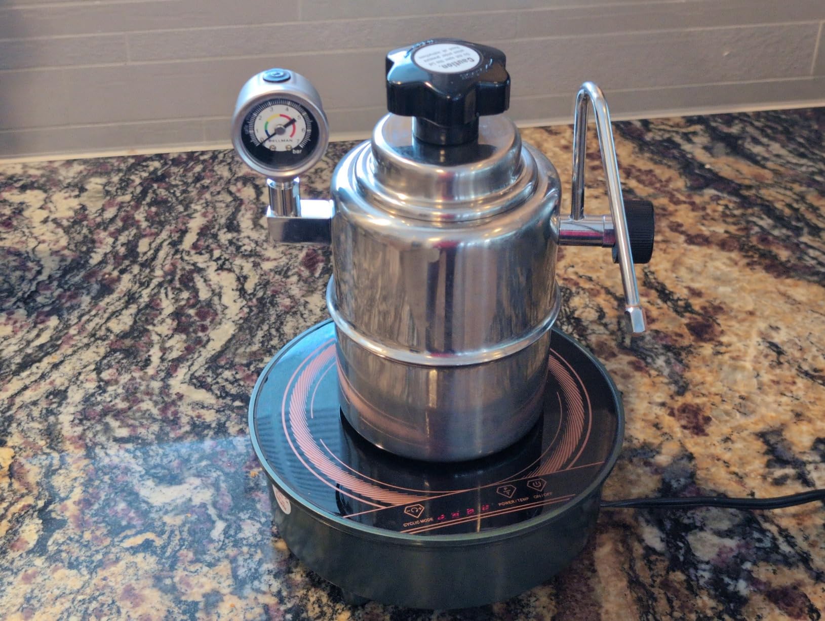 700W Mini Induction Cooktop for Moka Pot, RV & Camping | Portable Induction Burner with 5-Inch Coil, Non-Pulse Heating & 6 Power Levels for 3.5-7 in. Magnetic Cookware customer photo 1