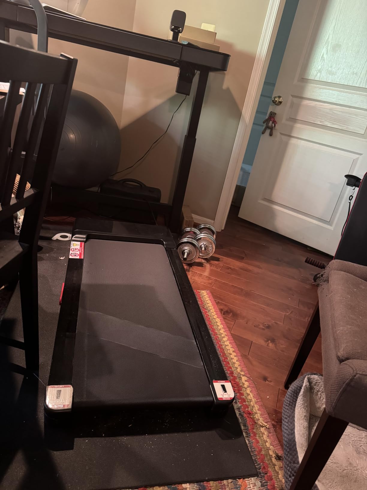 TRAILVIBER Walking Pad Treadmill 12% Auto Incline, Under Desk Treadmill customer photo 1
