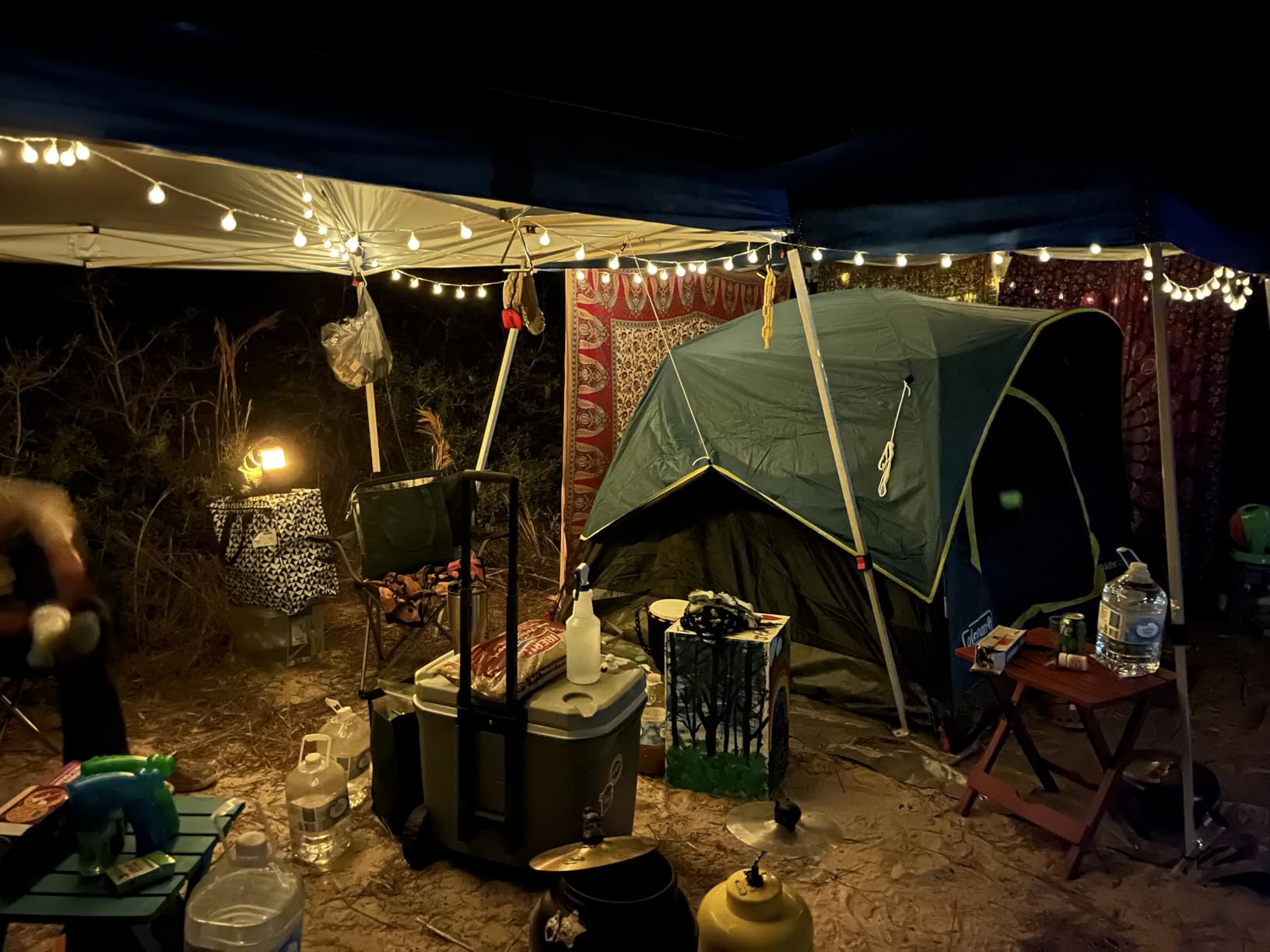 Coleman Skydome Dark Room Tent 4/6/8/10 Person with Rainfly, 5 Minute Setup, Blocks 90% of Sunlight, 20% More Headroom Than Traditional Tents customer photo 1